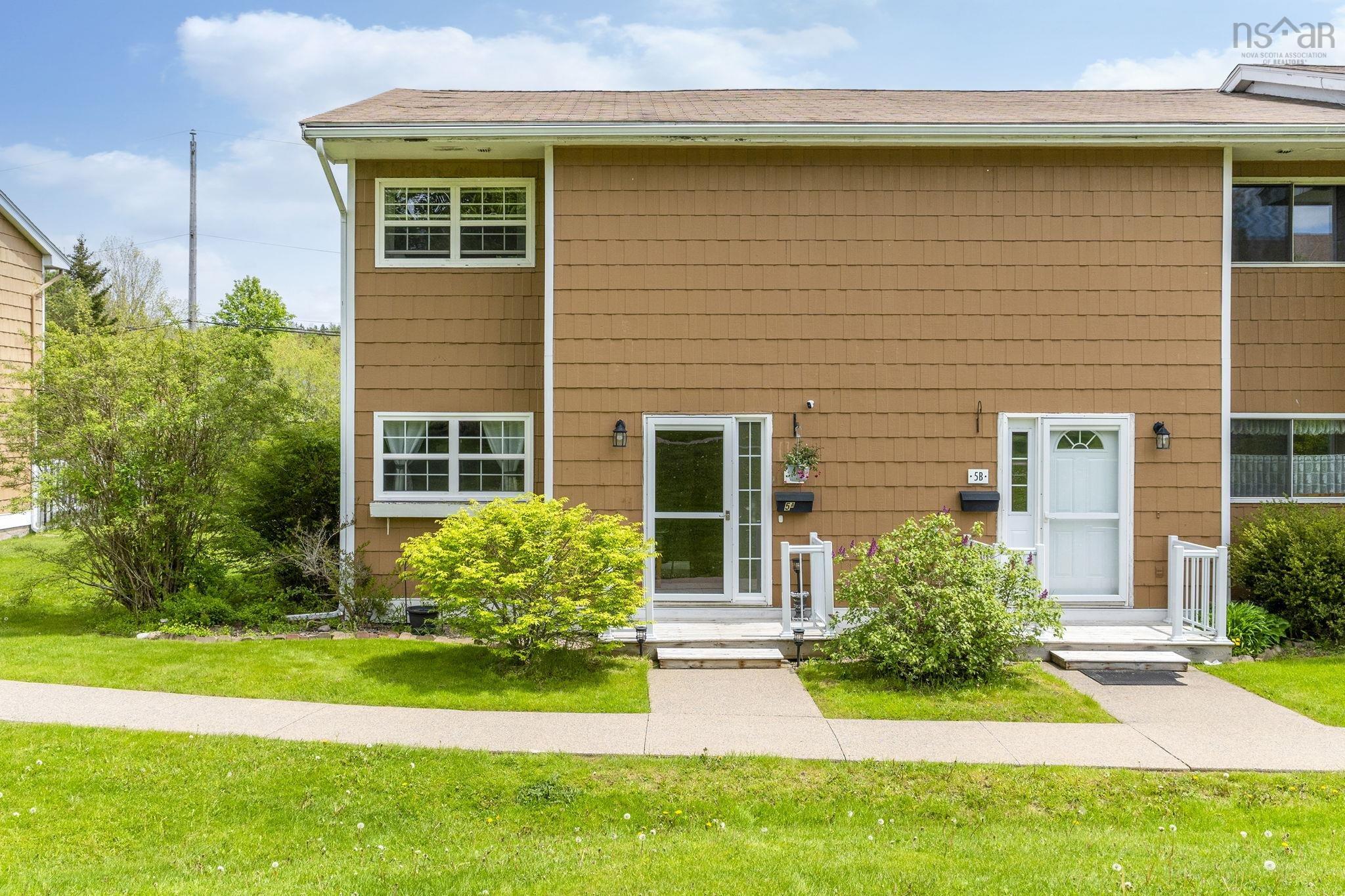 $339,900.00: 5A Arklow Drive, Cole Harbour