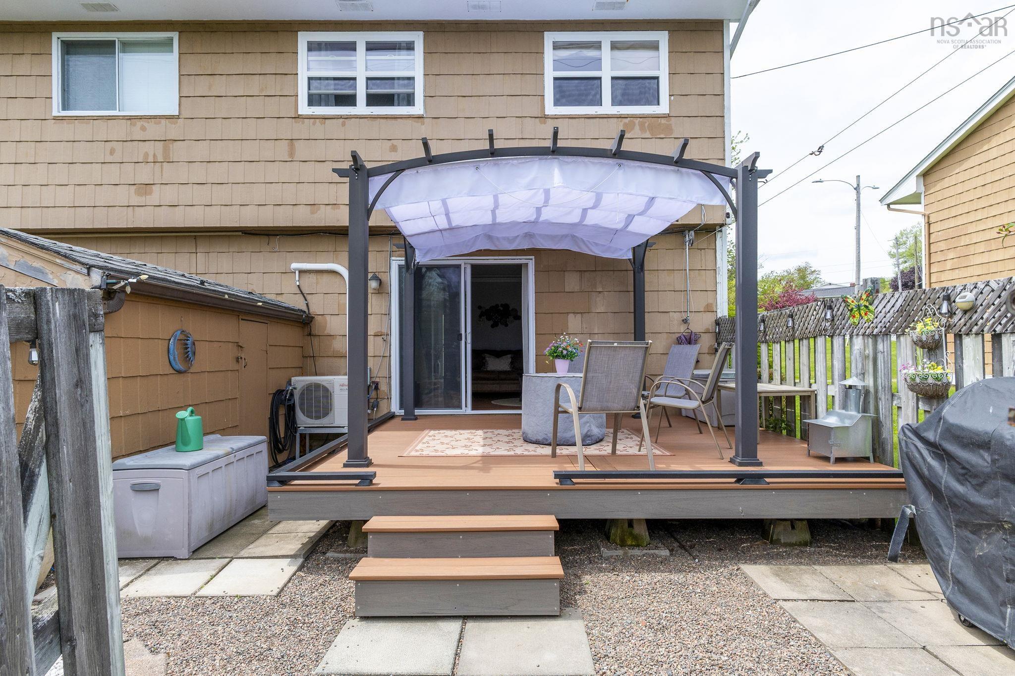 $339,900.00: 5A Arklow Drive, Cole Harbour