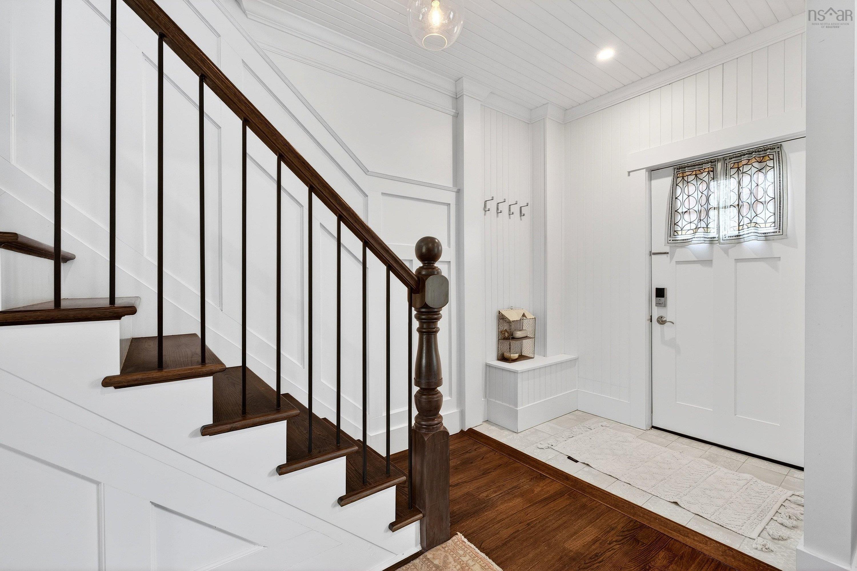 $699,900.00: 82 Hawthorne Street, Dartmouth
