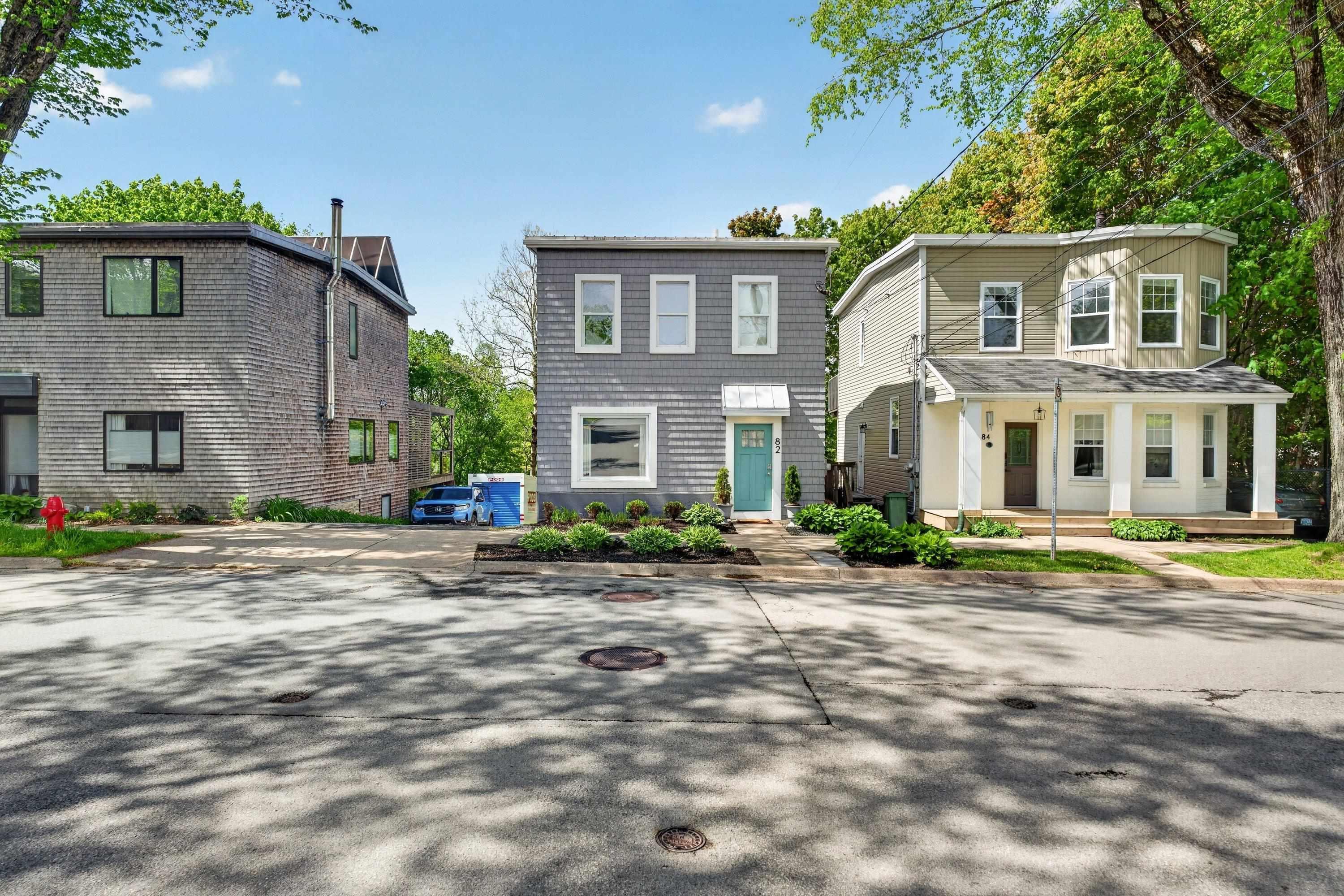 $699,900.00: 82 Hawthorne Street, Dartmouth