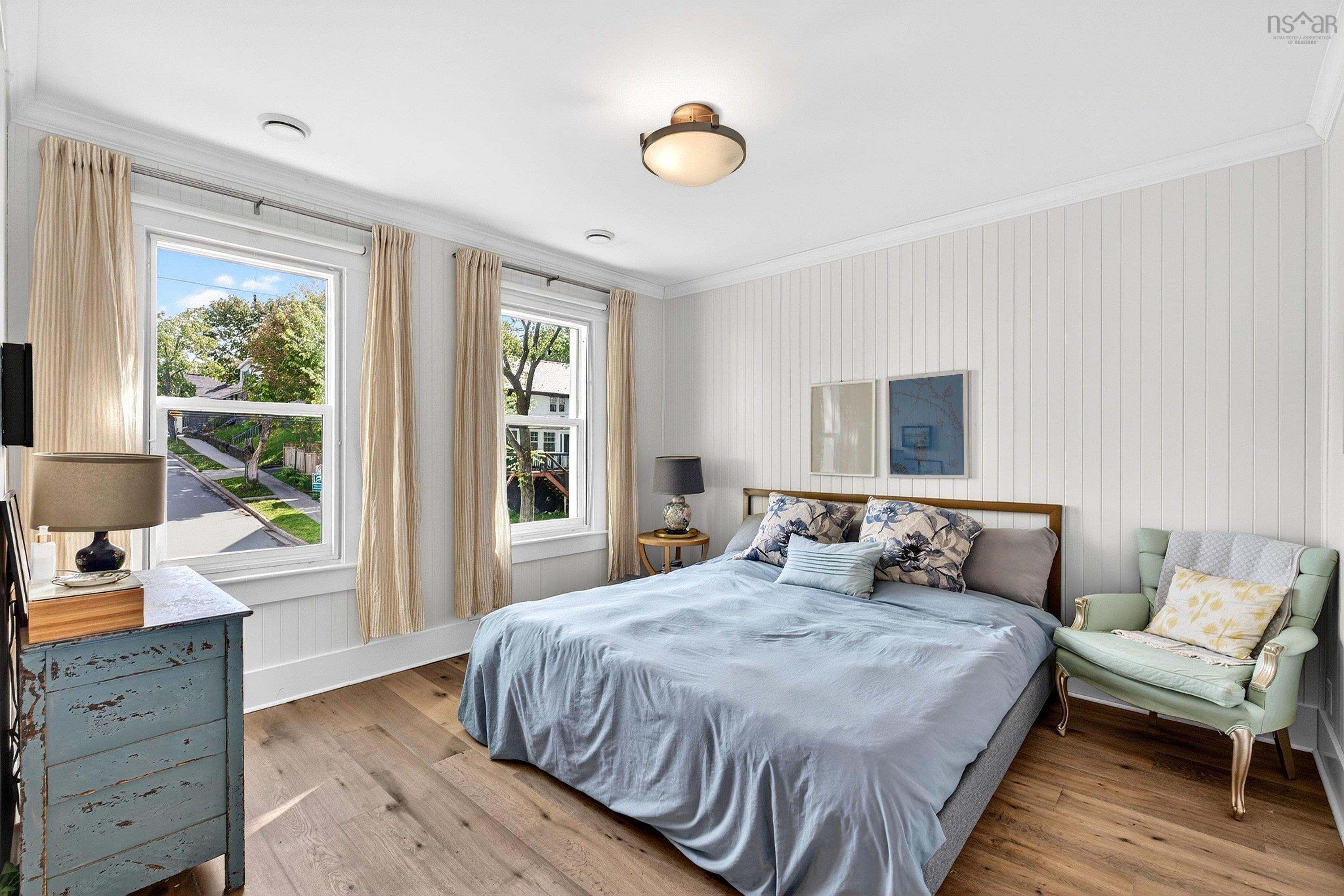 $699,900.00: 82 Hawthorne Street, Dartmouth