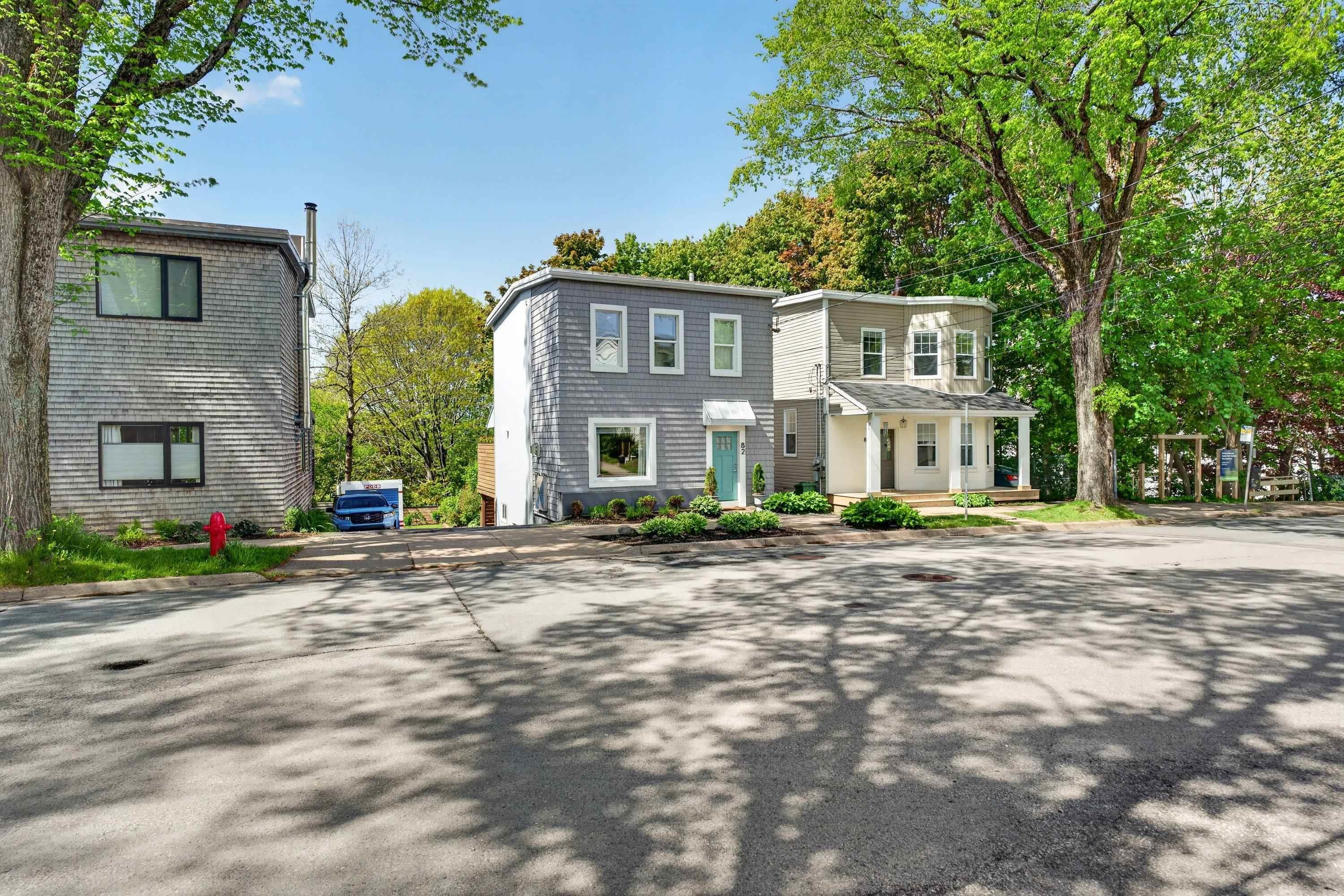 $699,900.00: 82 Hawthorne Street, Dartmouth