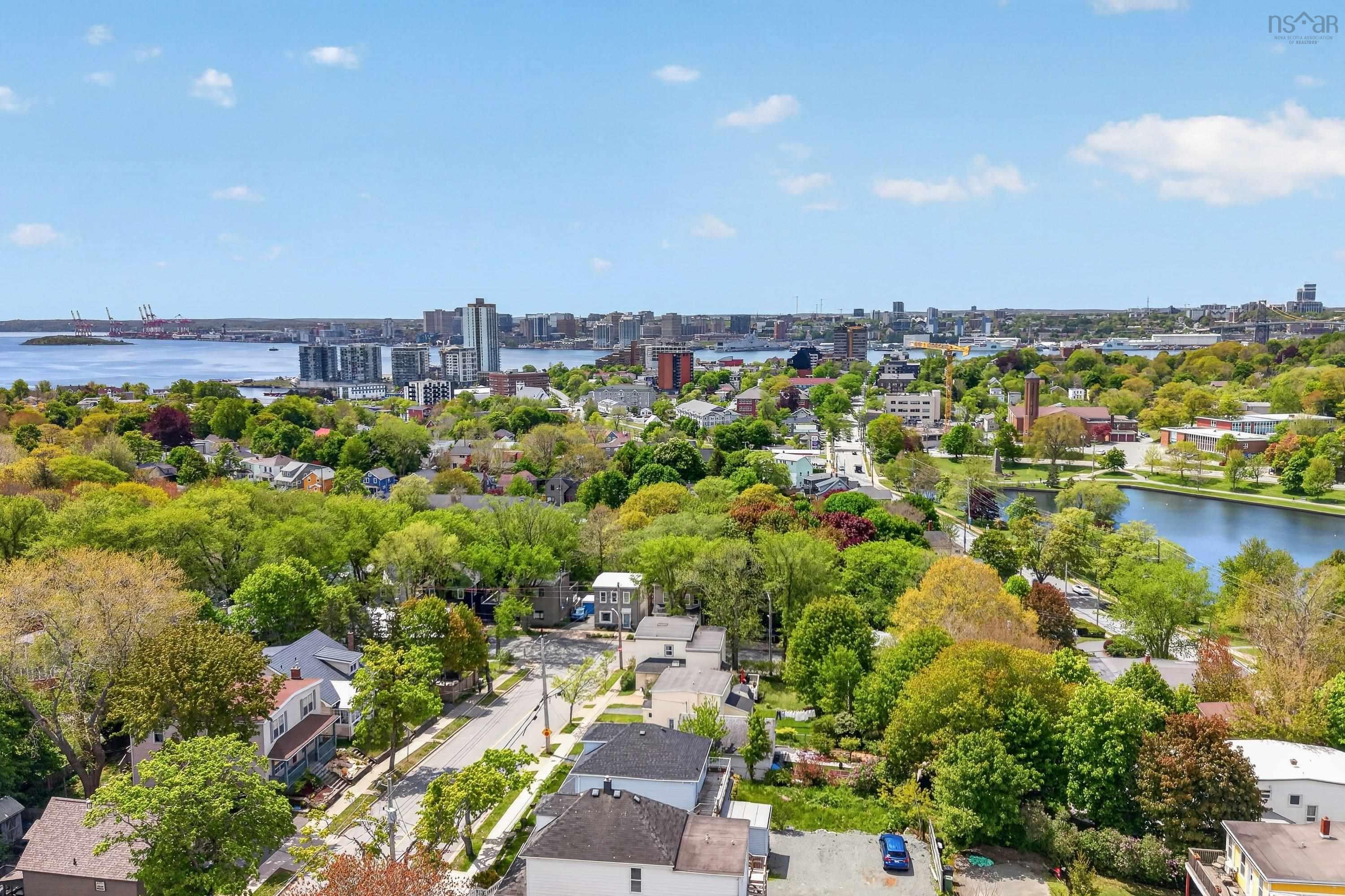 $699,900.00: 82 Hawthorne Street, Dartmouth