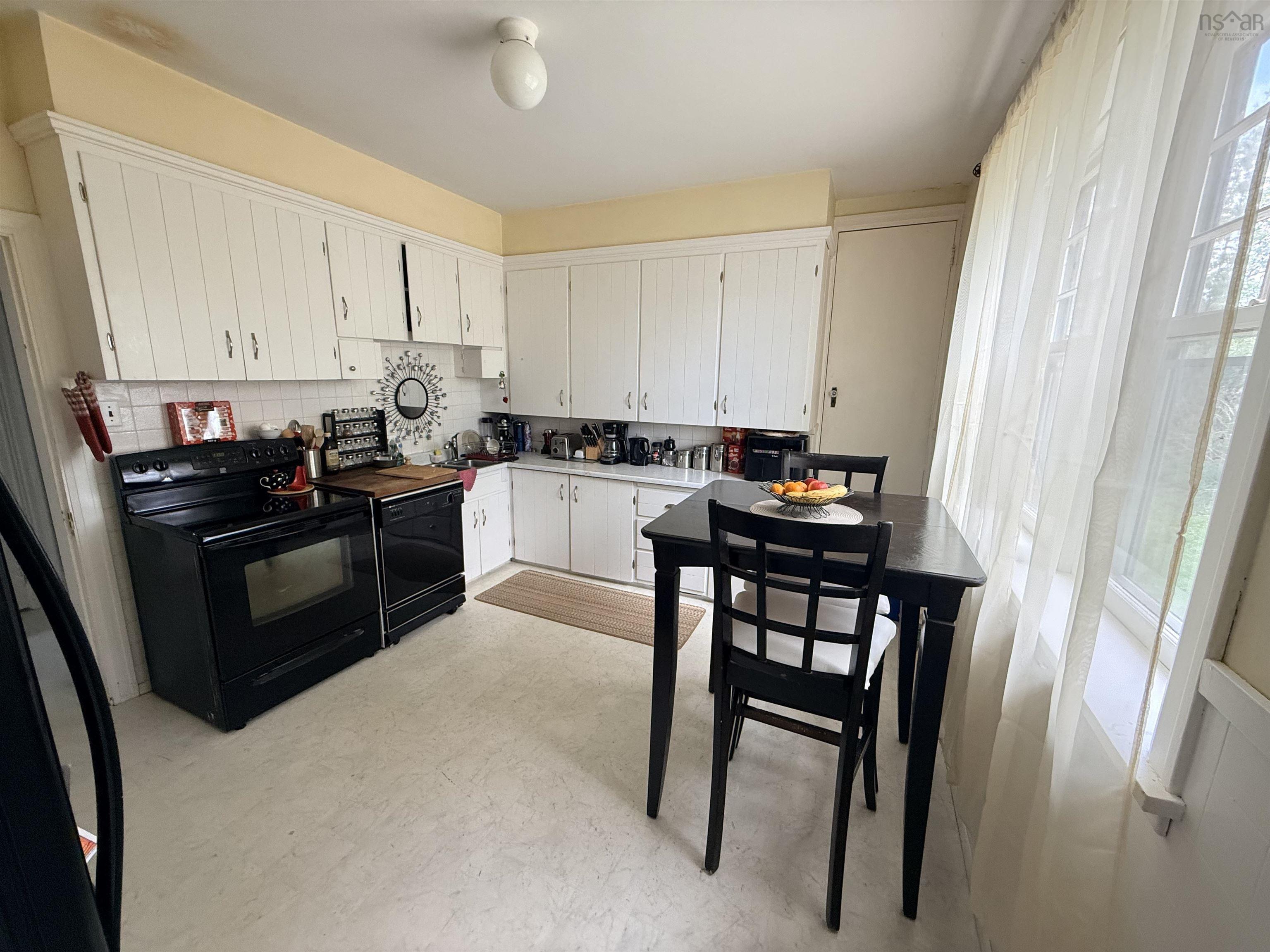 $399,000.00: 242 Fraser Street, New Glasgow