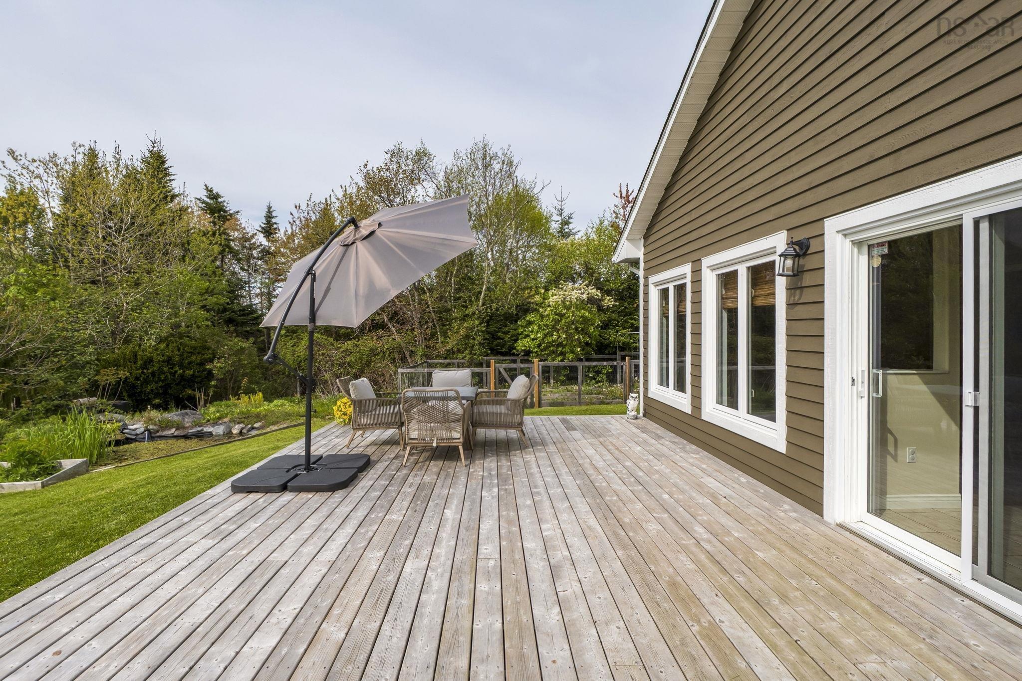 $629,900.00: 45 Fiddle Parkway, Hatchet Lake