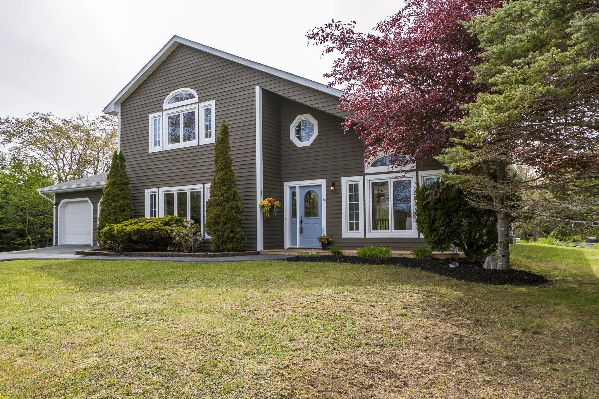 $629,900.00: 45 Fiddle Parkway, Hatchet Lake