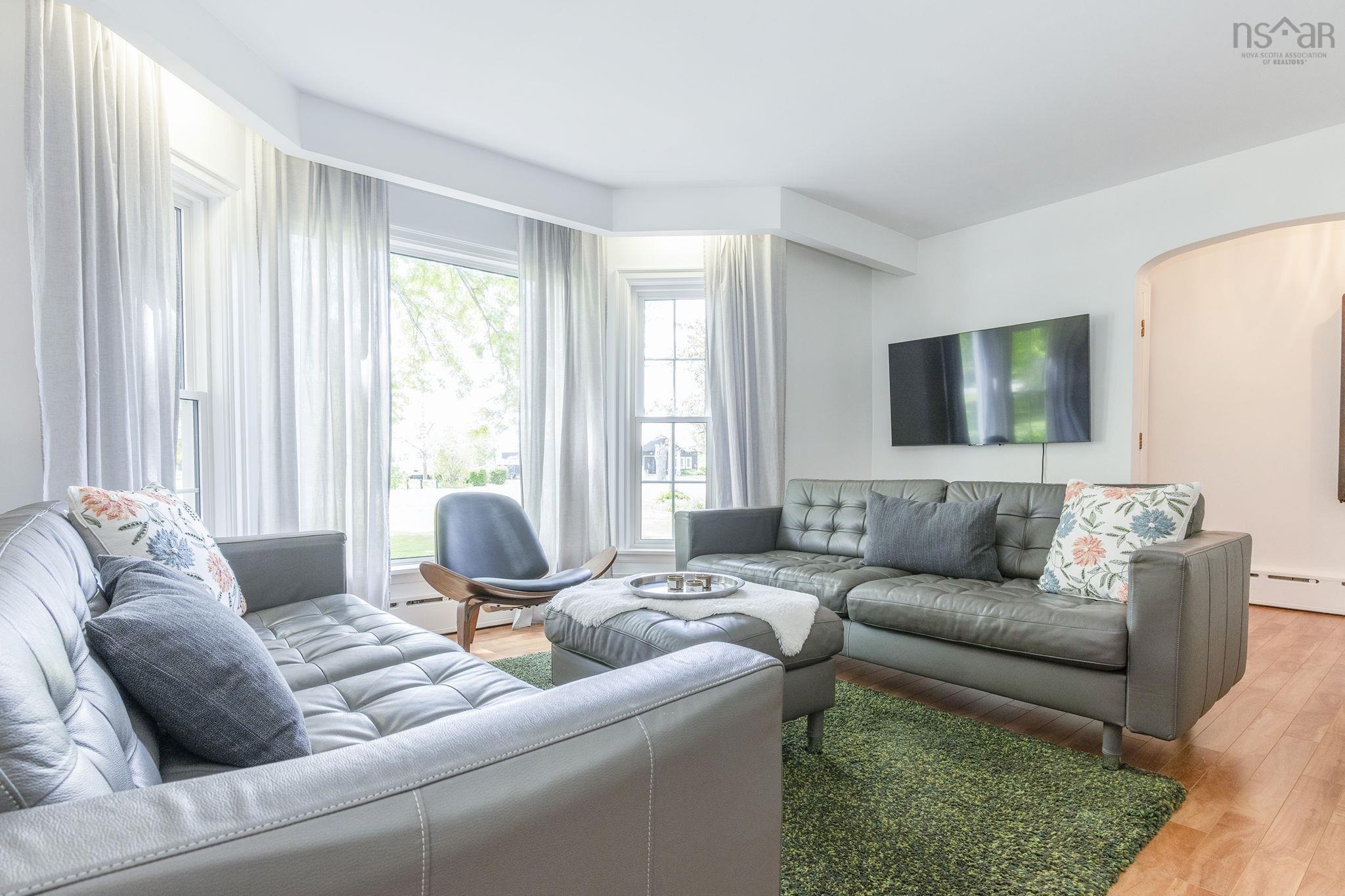 $345,000.00: 76 South Street, Carleton Corner