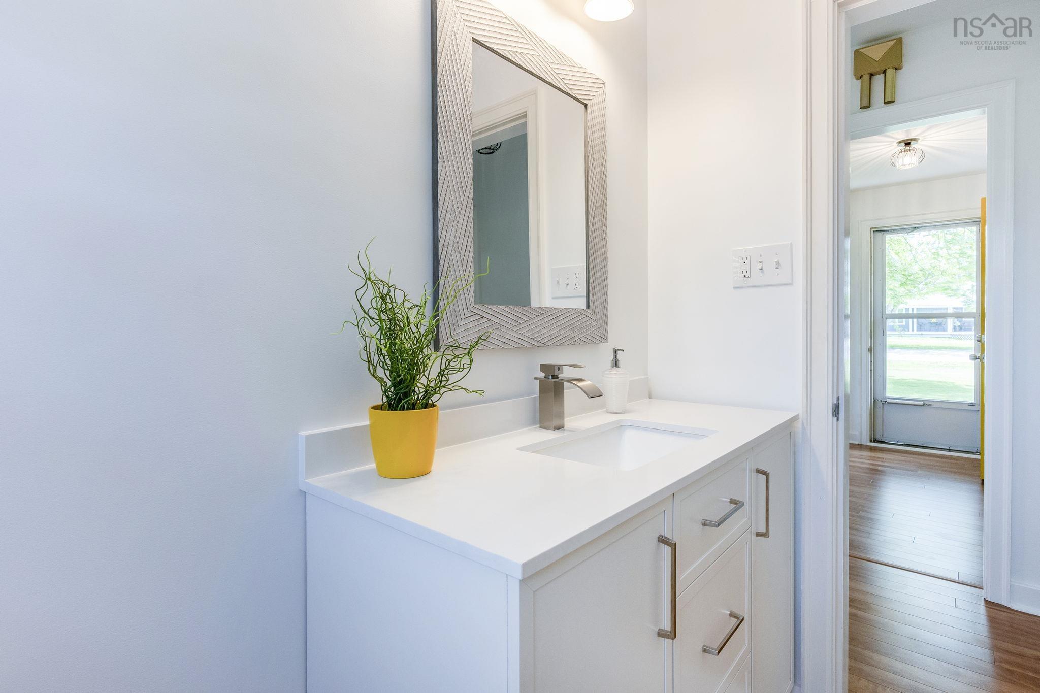 $345,000.00: 76 South Street, Carleton Corner