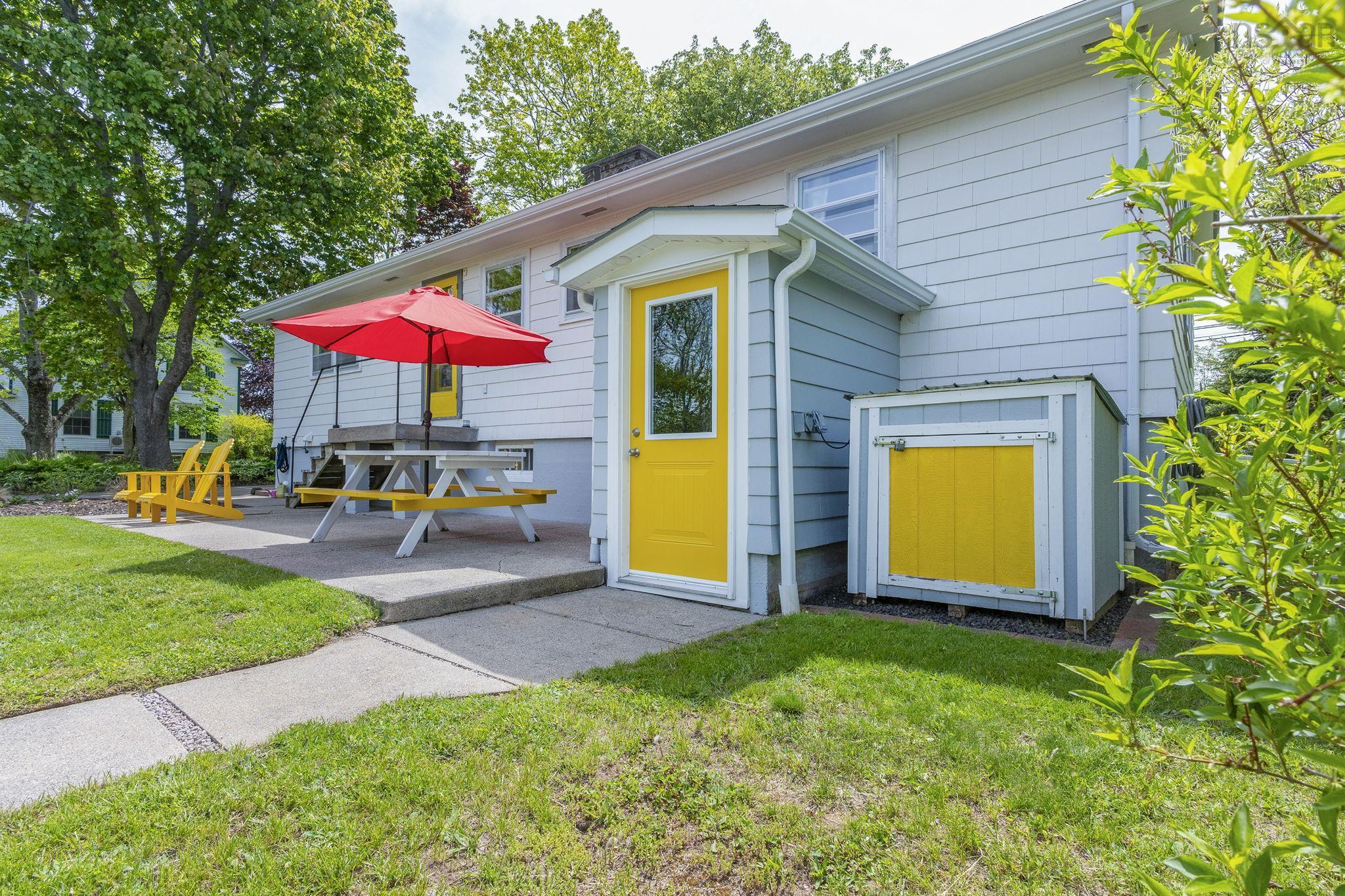 $345,000.00: 76 South Street, Carleton Corner