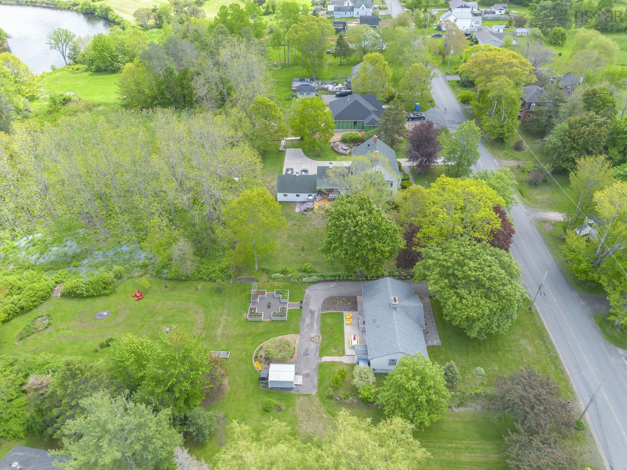 $345,000.00: 76 South Street, Carleton Corner