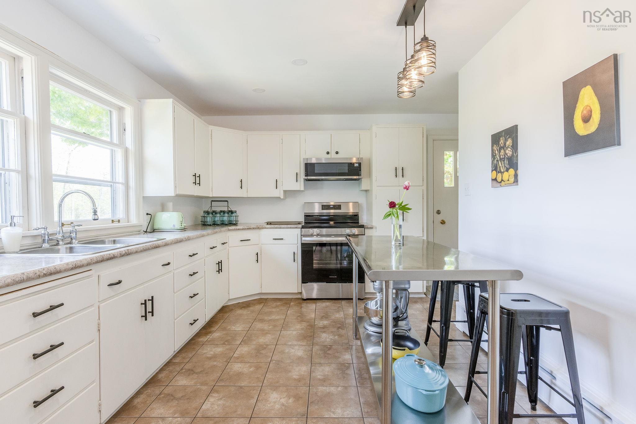$345,000.00: 76 South Street, Carleton Corner