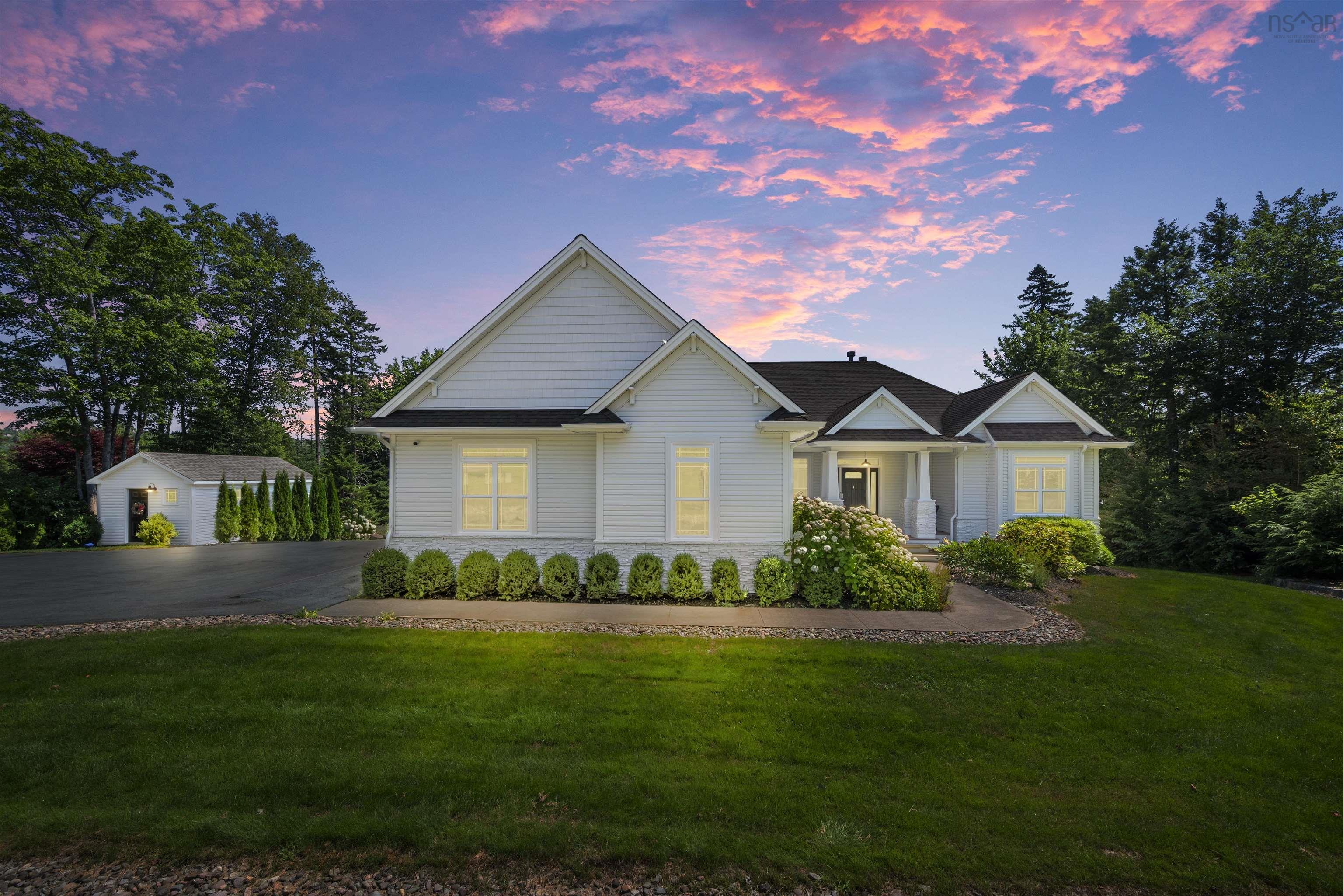 $1,888,888.00: 261 Aberdeen Drive, Fall River