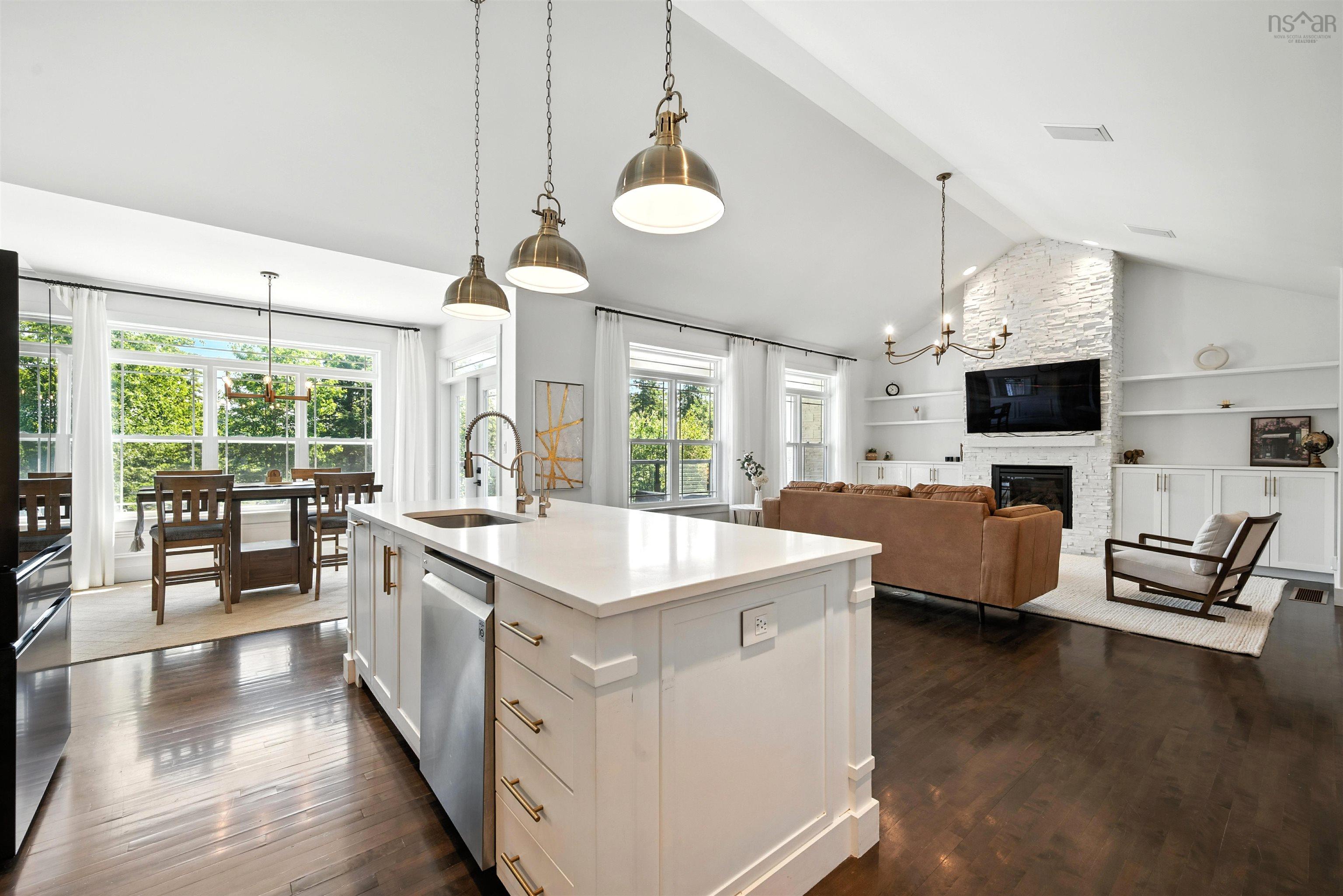 $1,888,888.00: 261 Aberdeen Drive, Fall River