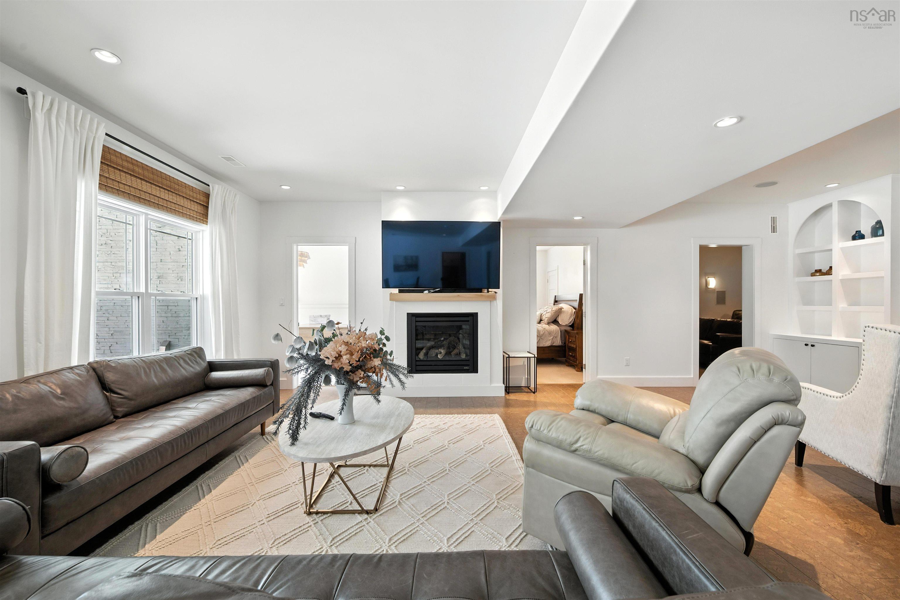 $1,888,888.00: 261 Aberdeen Drive, Fall River