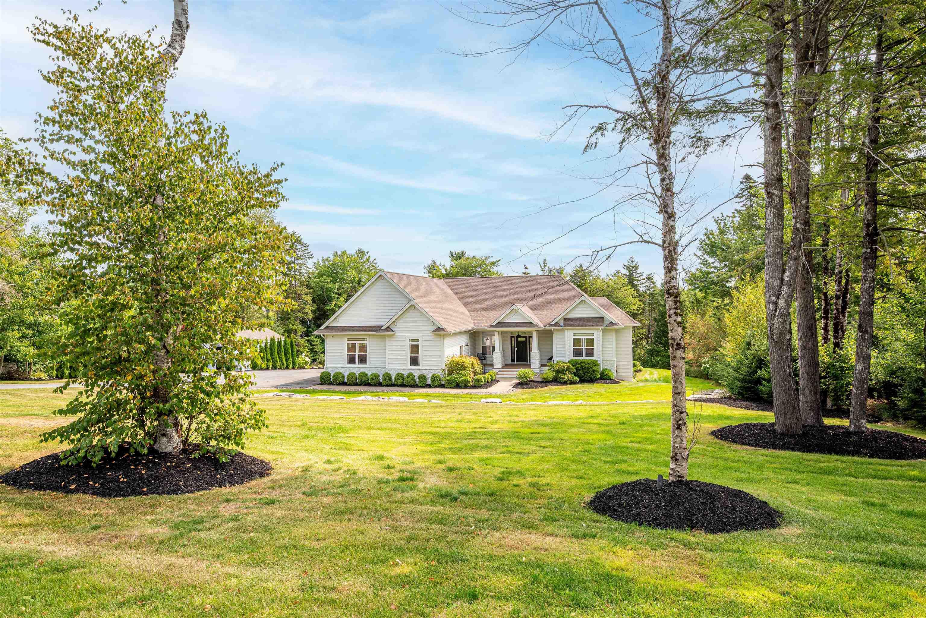$1,888,888.00: 261 Aberdeen Drive, Fall River