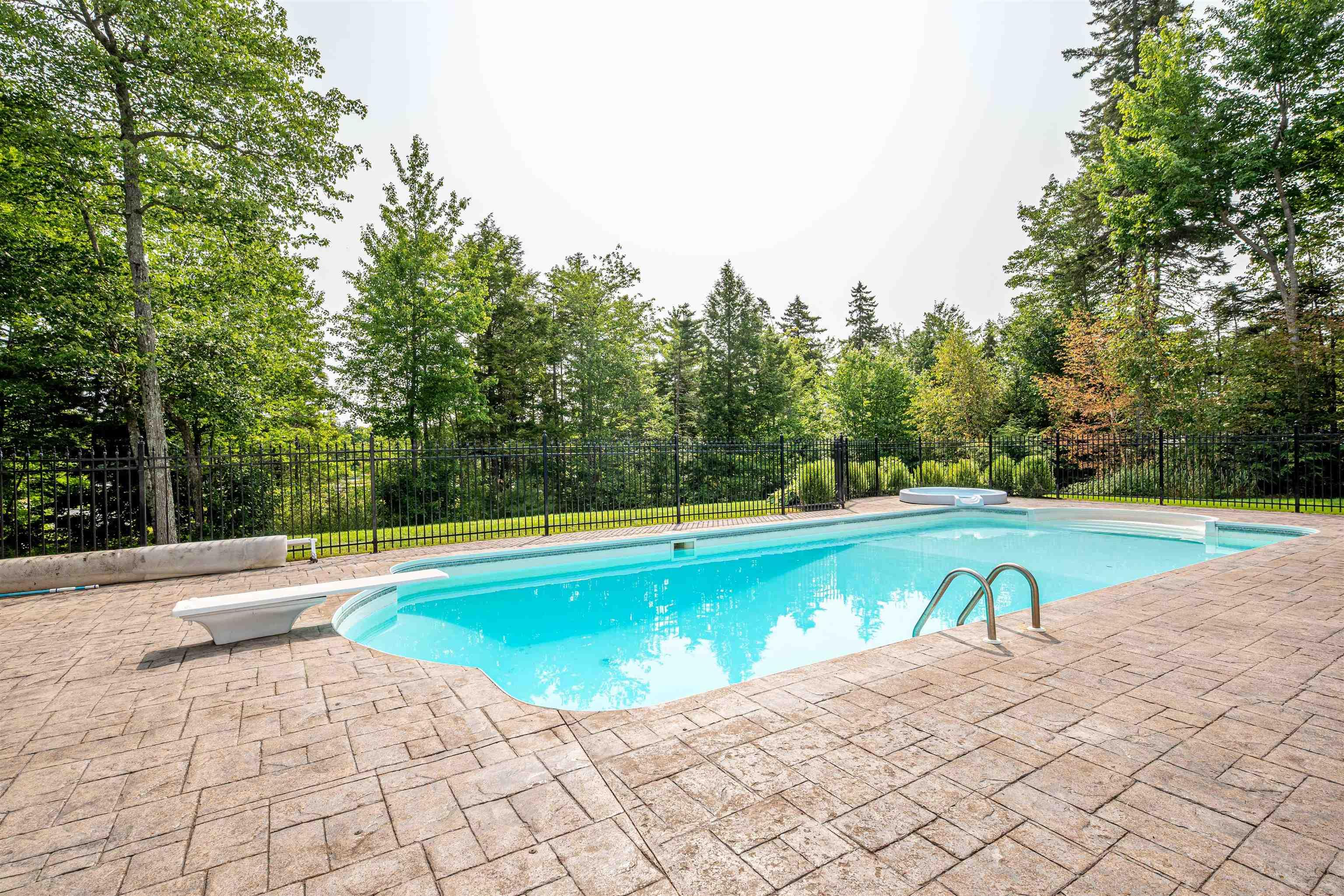 $1,888,888.00: 261 Aberdeen Drive, Fall River