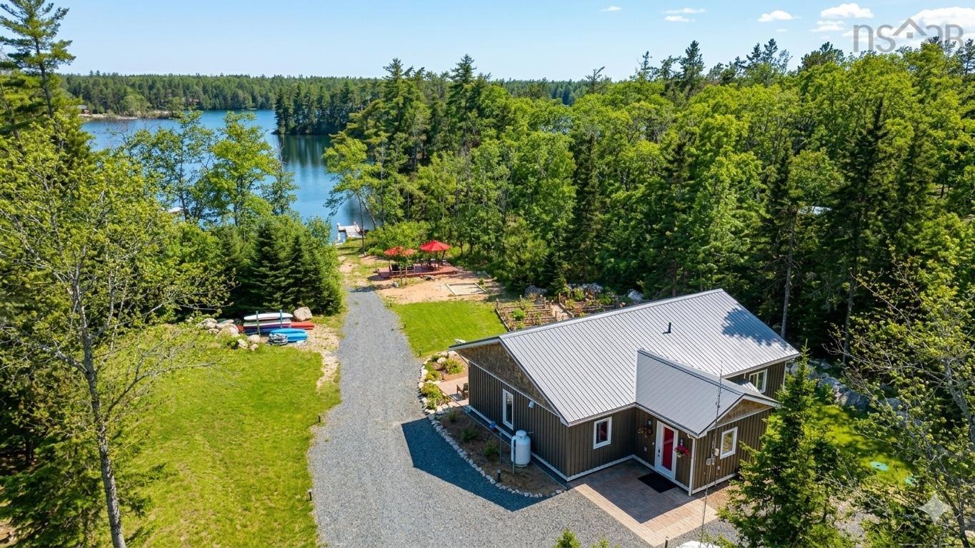 $529,000.00: 8 Alexander Avenue, Waterloo Lake