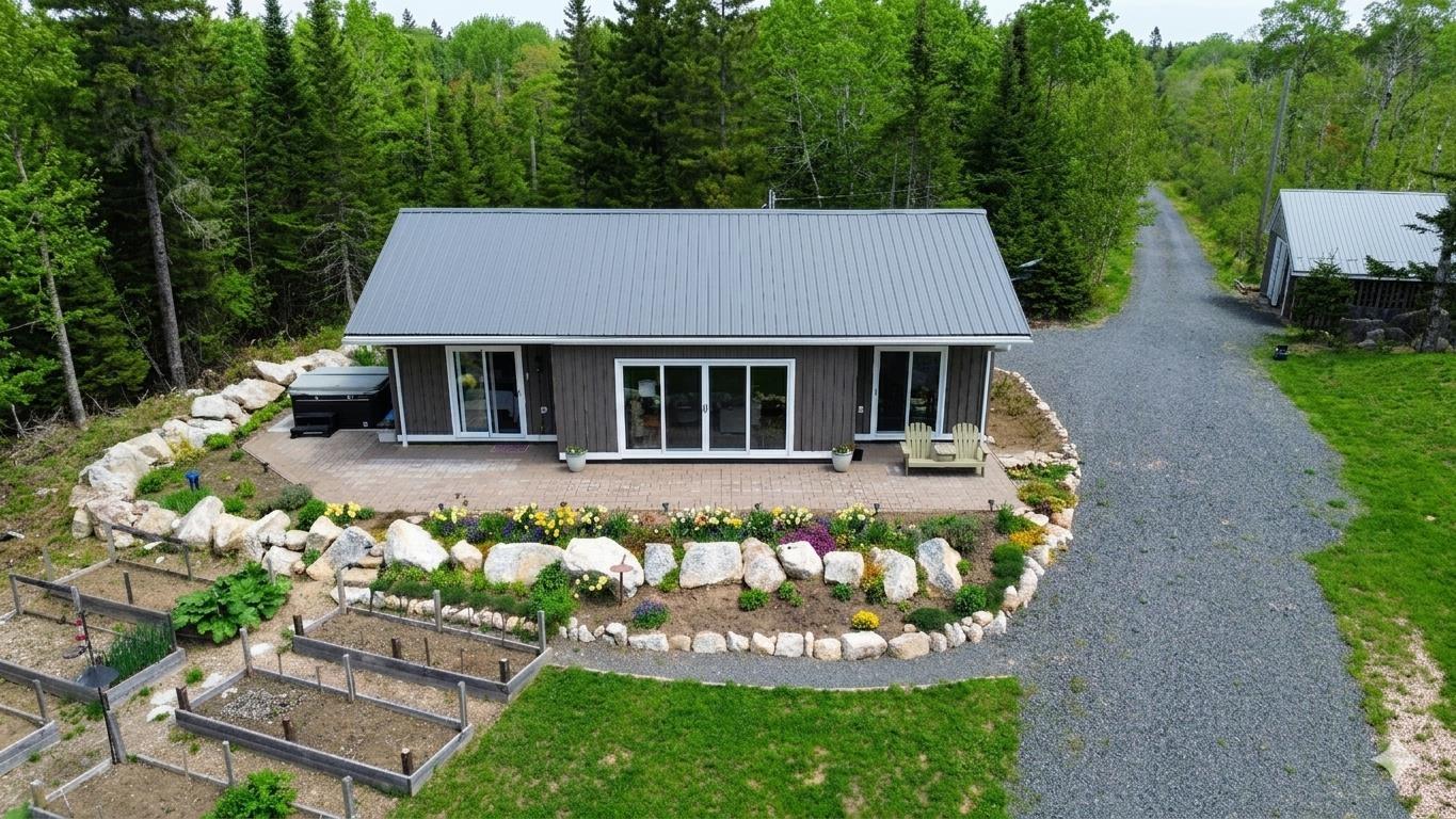 $529,000.00: 8 Alexander Avenue, Waterloo Lake