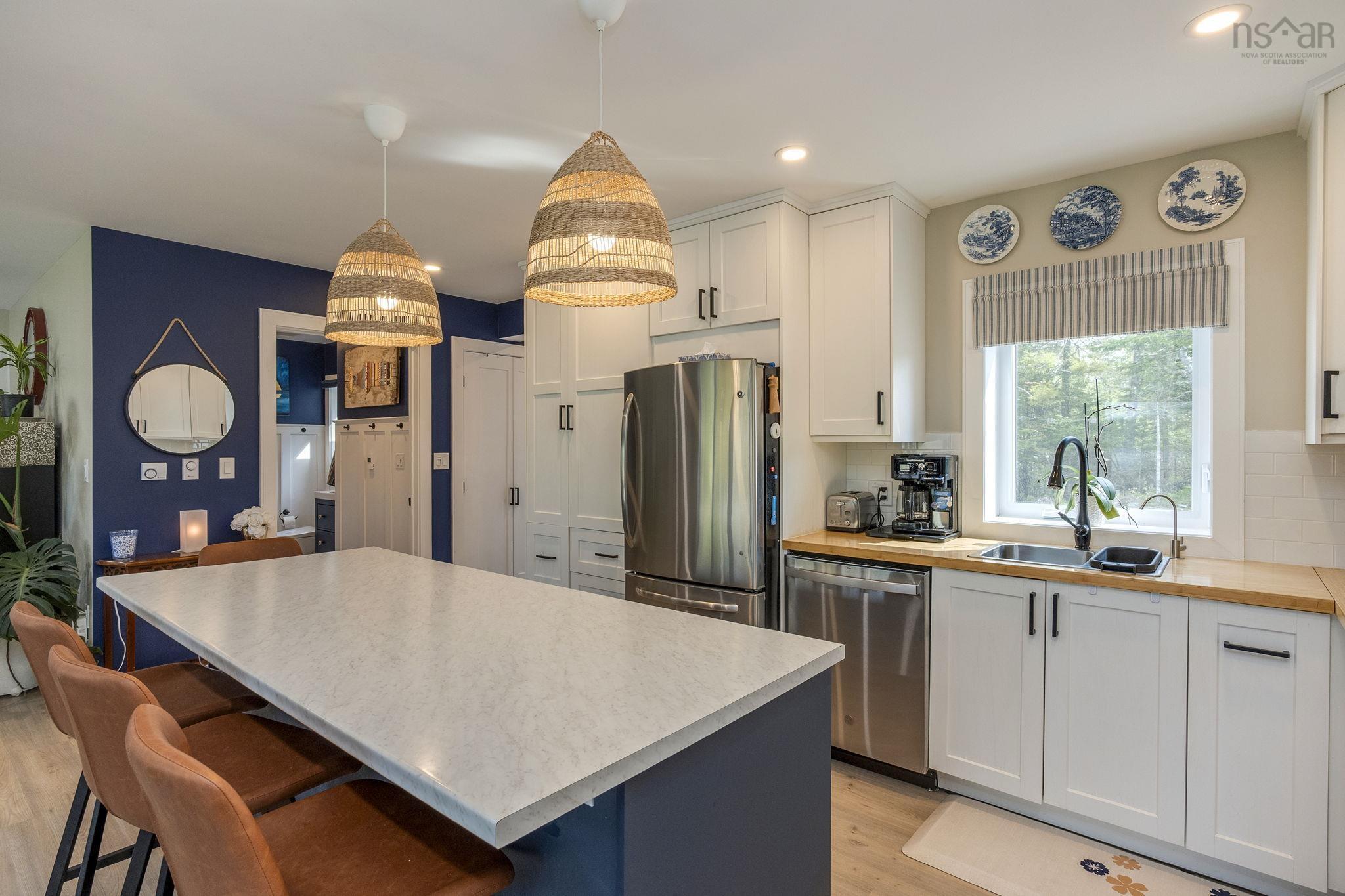 $529,000.00: 8 Alexander Avenue, Waterloo Lake