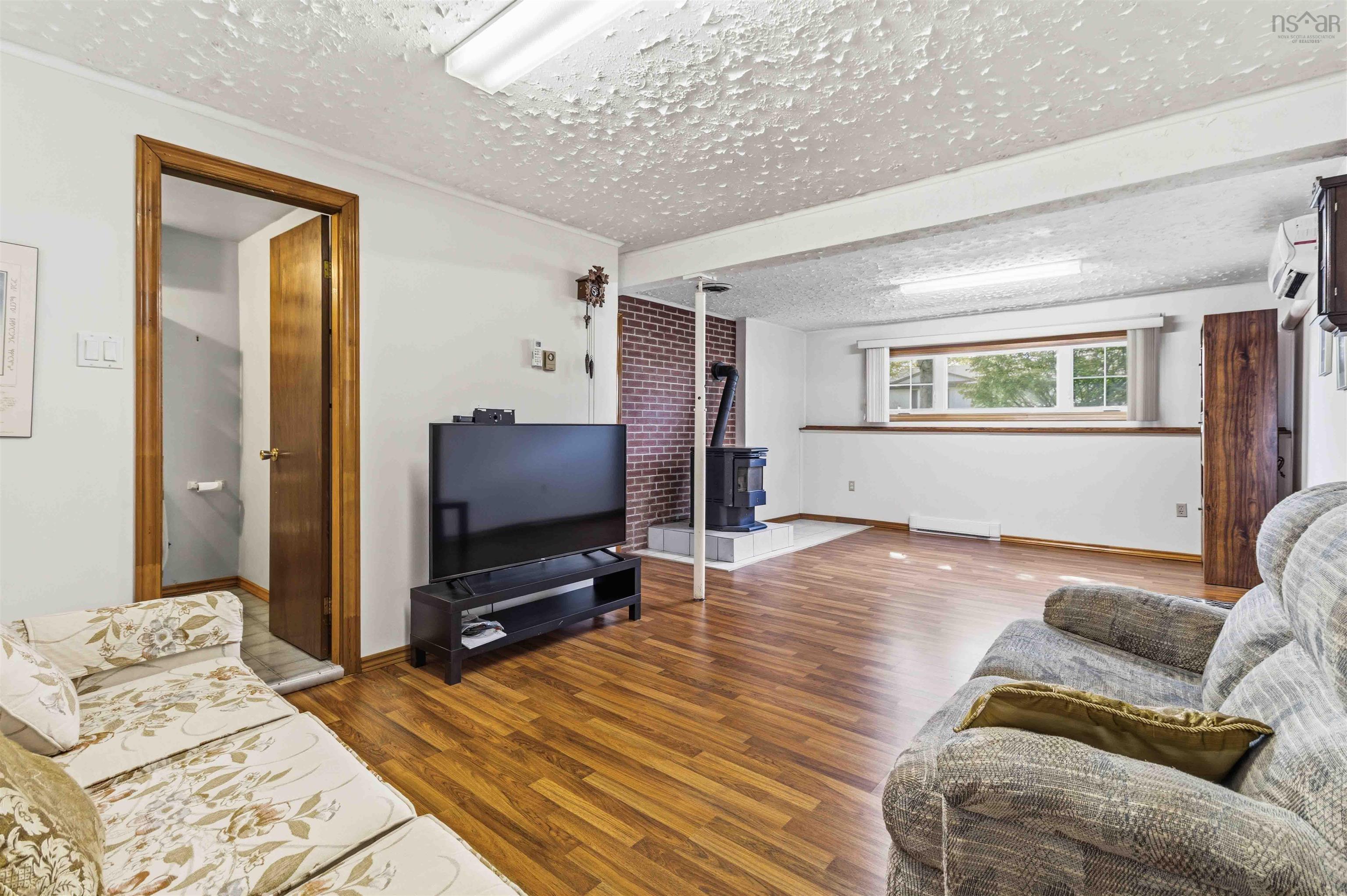 $549,900.00: 41 Churchill Downs Circle, Lower Sackville