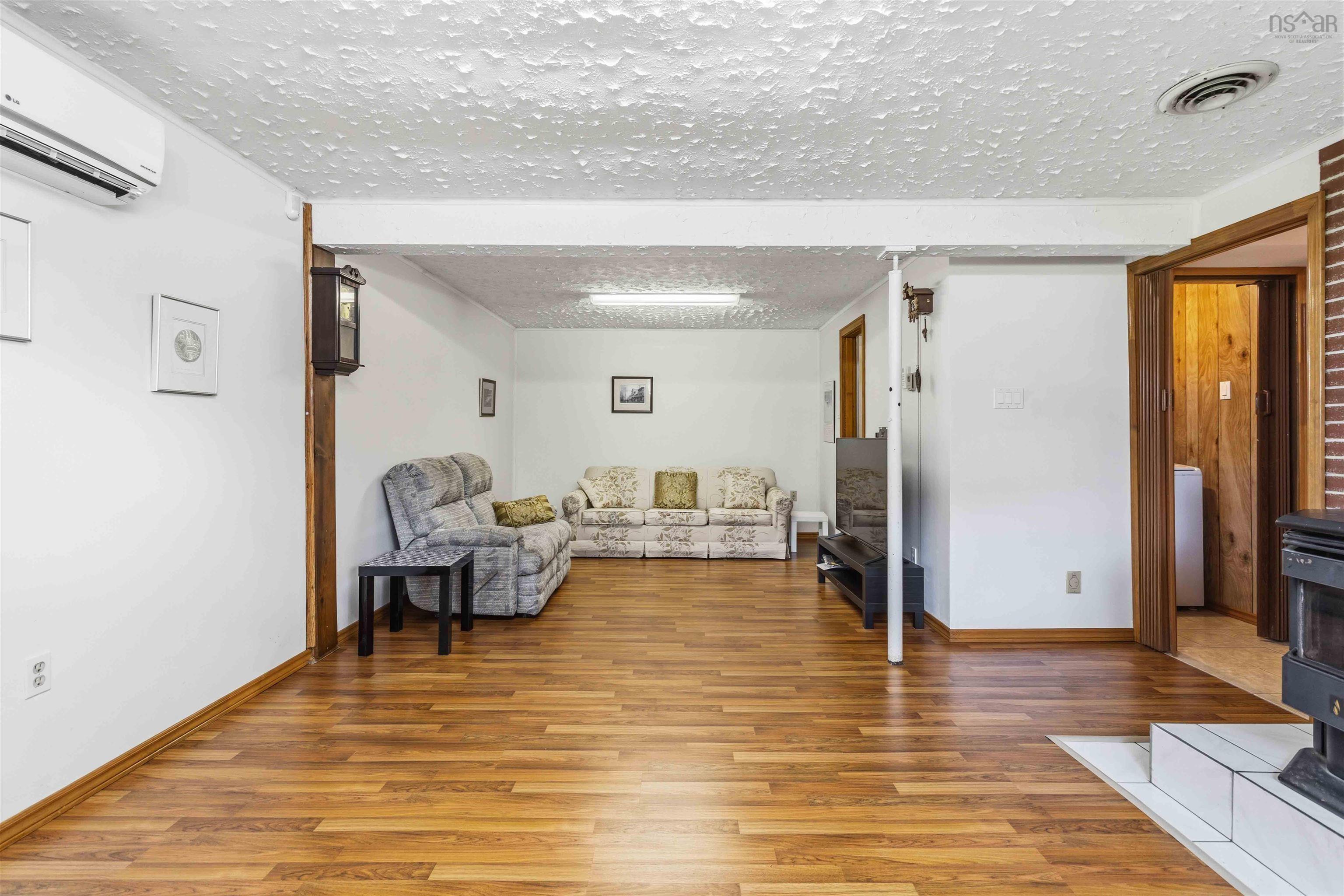 $549,900.00: 41 Churchill Downs Circle, Lower Sackville