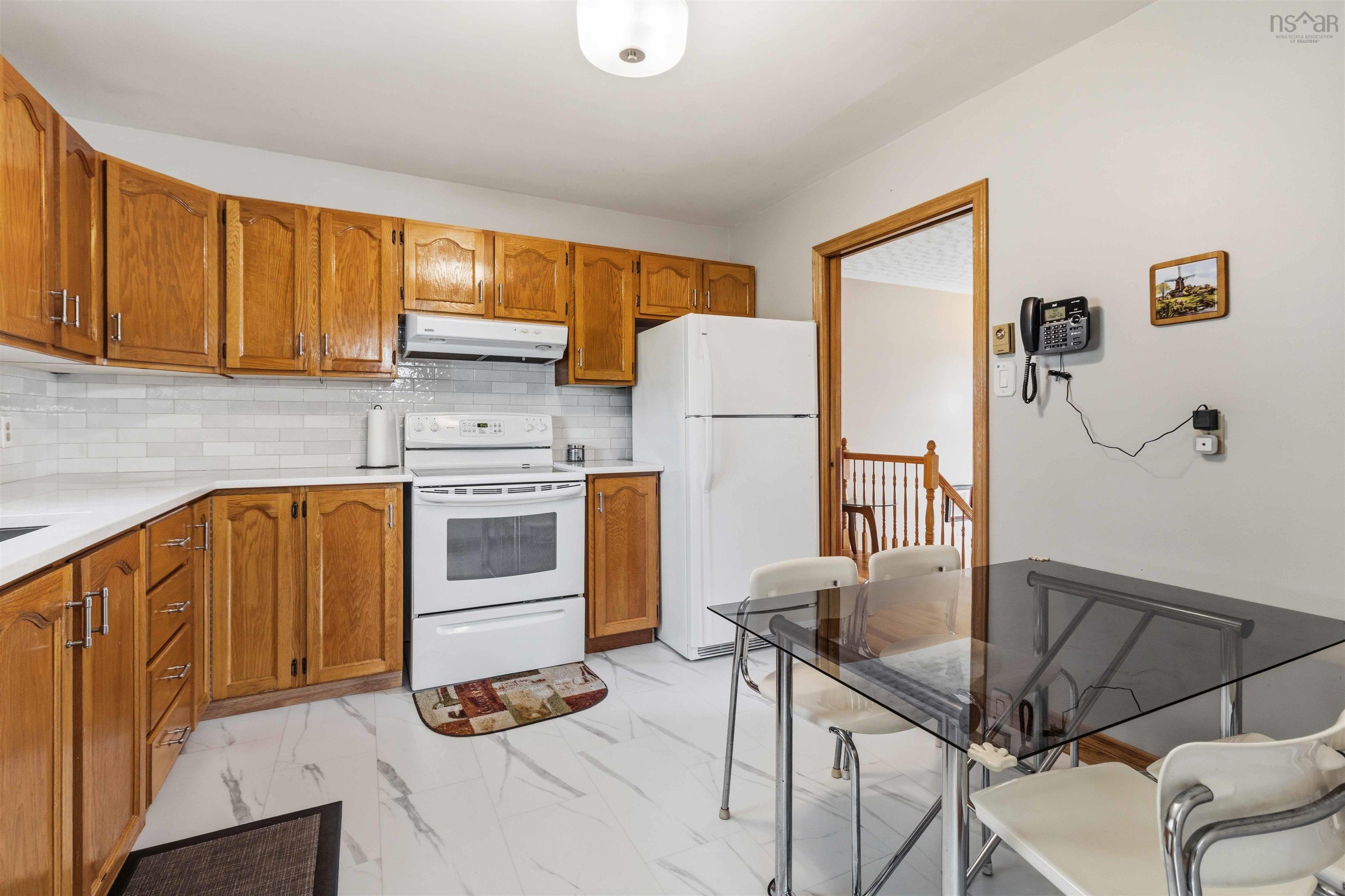 $549,900.00: 41 Churchill Downs Circle, Lower Sackville