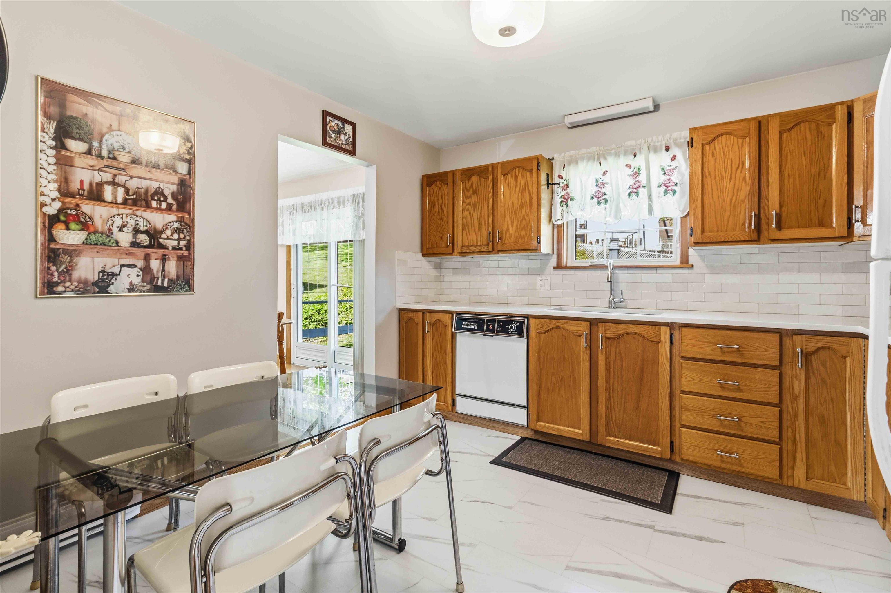 $549,900.00: 41 Churchill Downs Circle, Lower Sackville