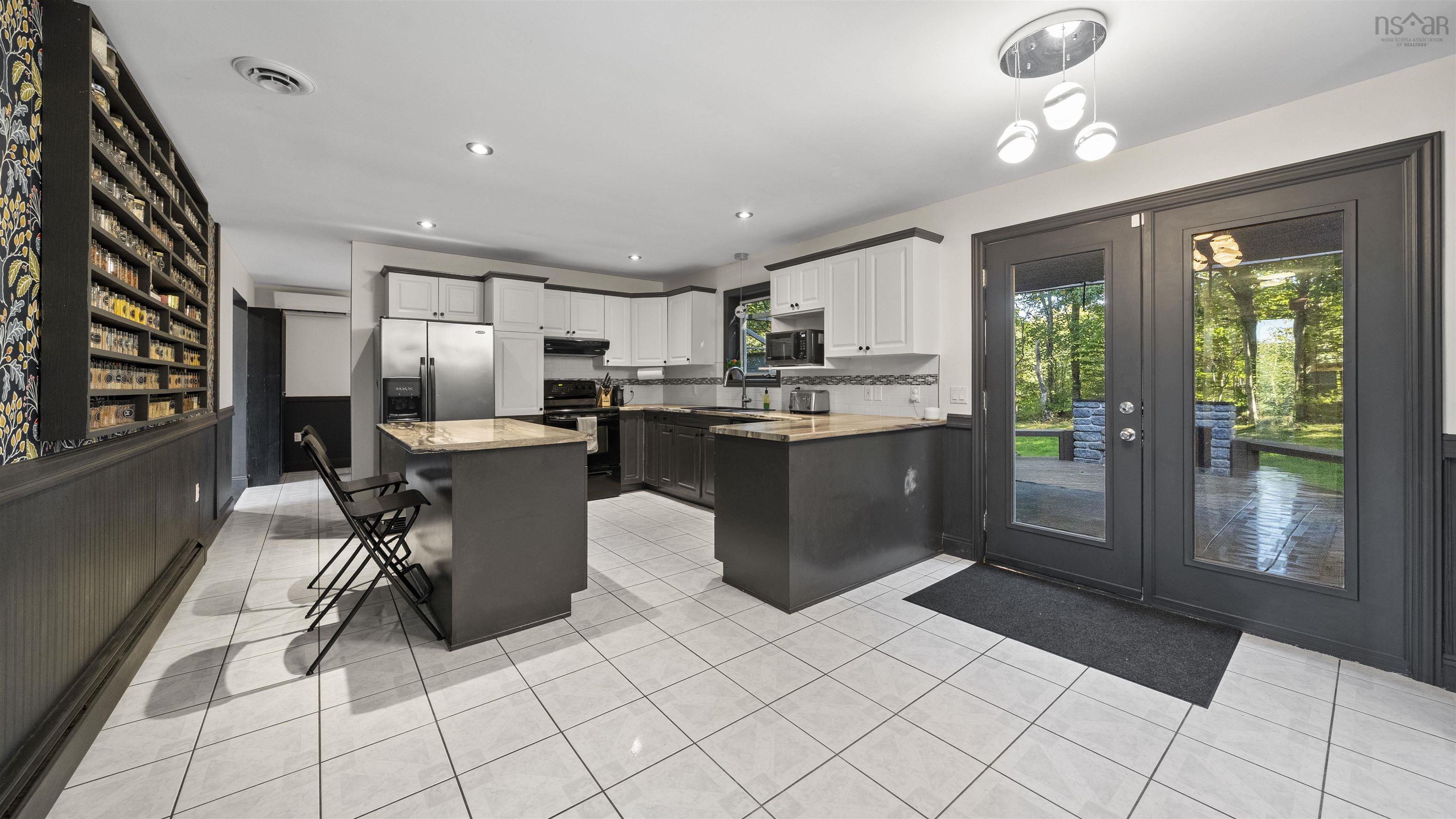 65 Lakehill Drive, Dartmouth, NS (MLS 202613114)