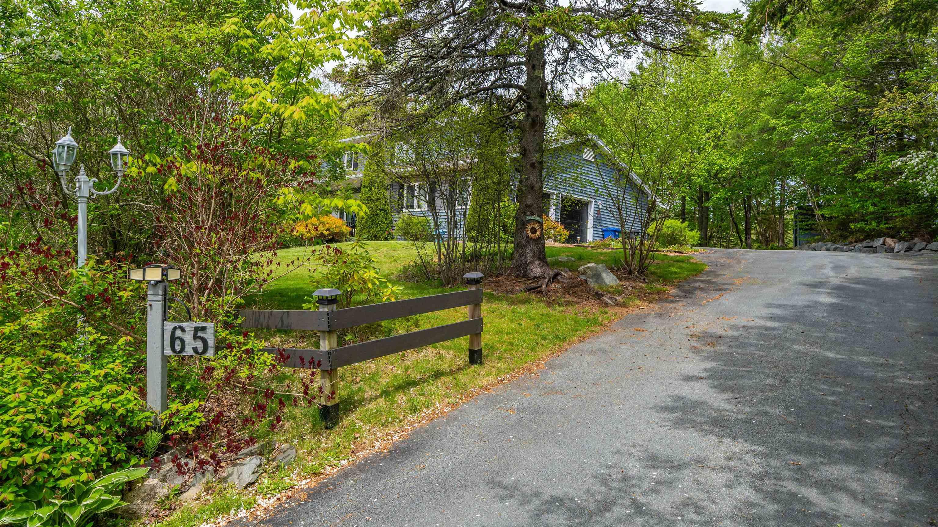 $775,000.00: 65 Lakehill Drive, Lake Loon