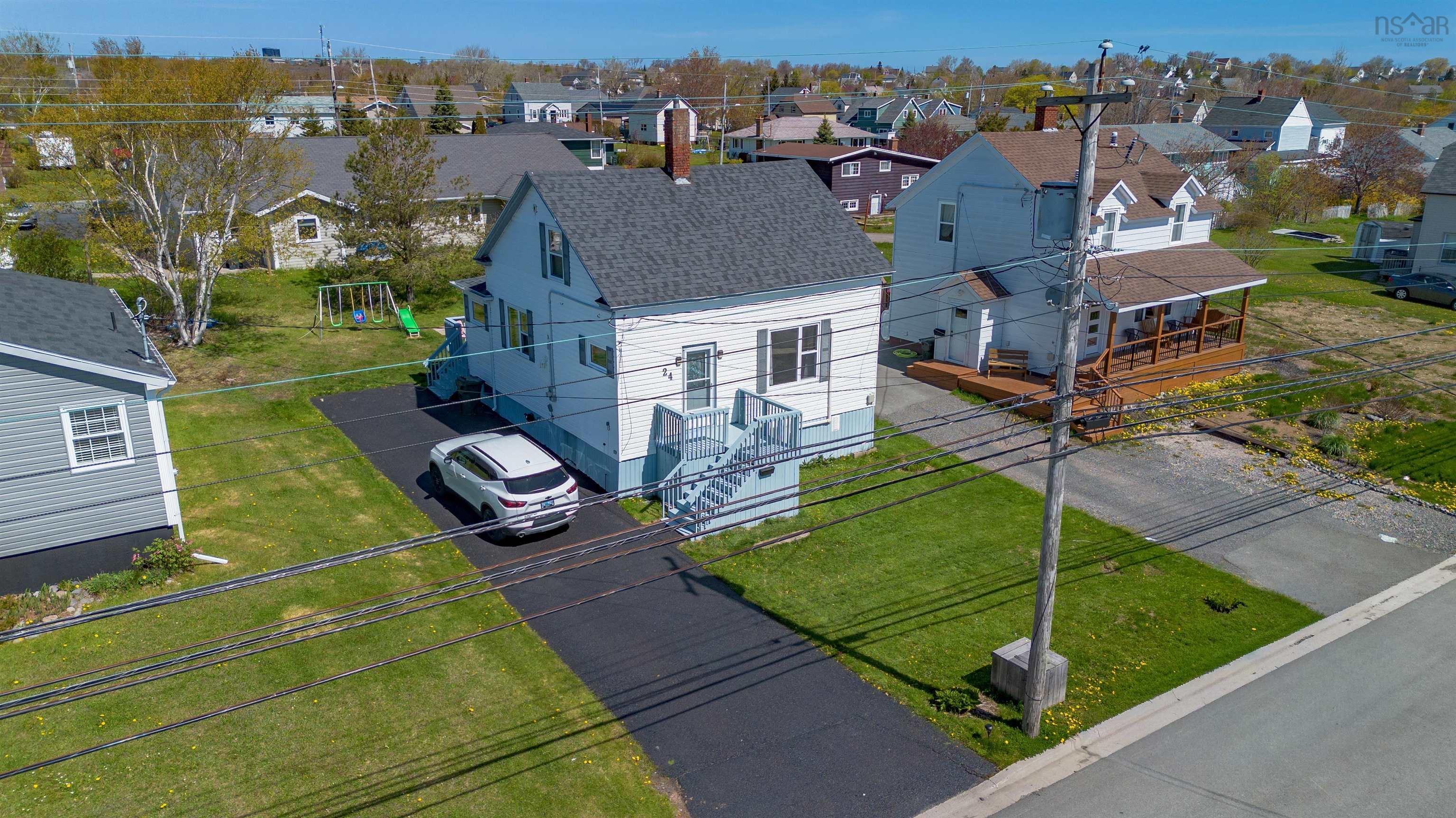 $219,000.00: 24 Highland Street   B1A 2T5 Street, Glace Bay