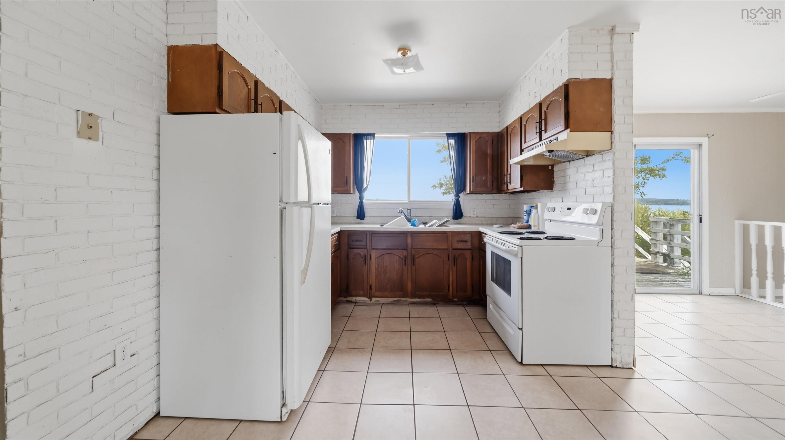 $269,900.00: 1166 Sandy Point Road, Shelburne