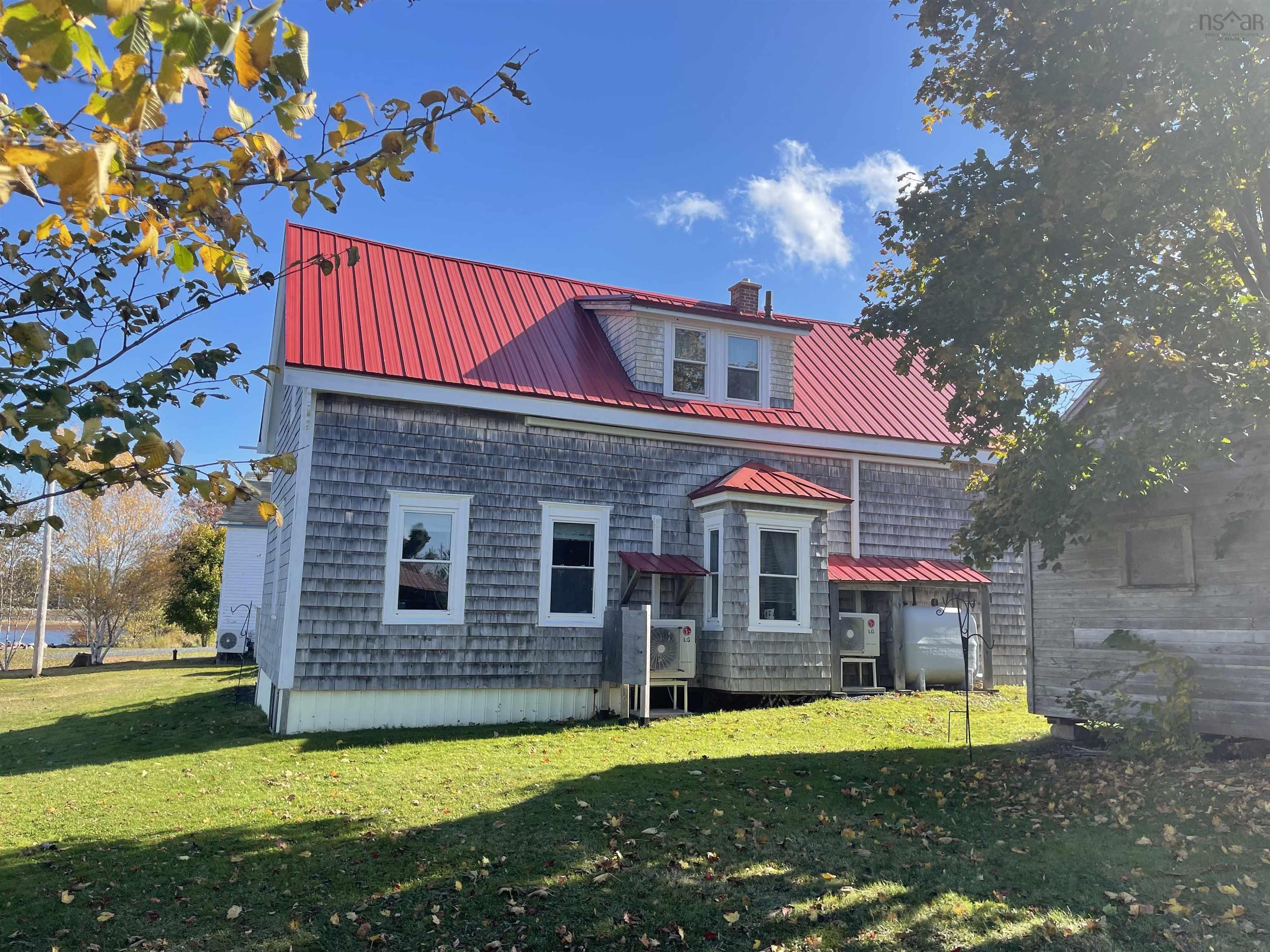 $339,000.00: 1729 Highway 6, River John