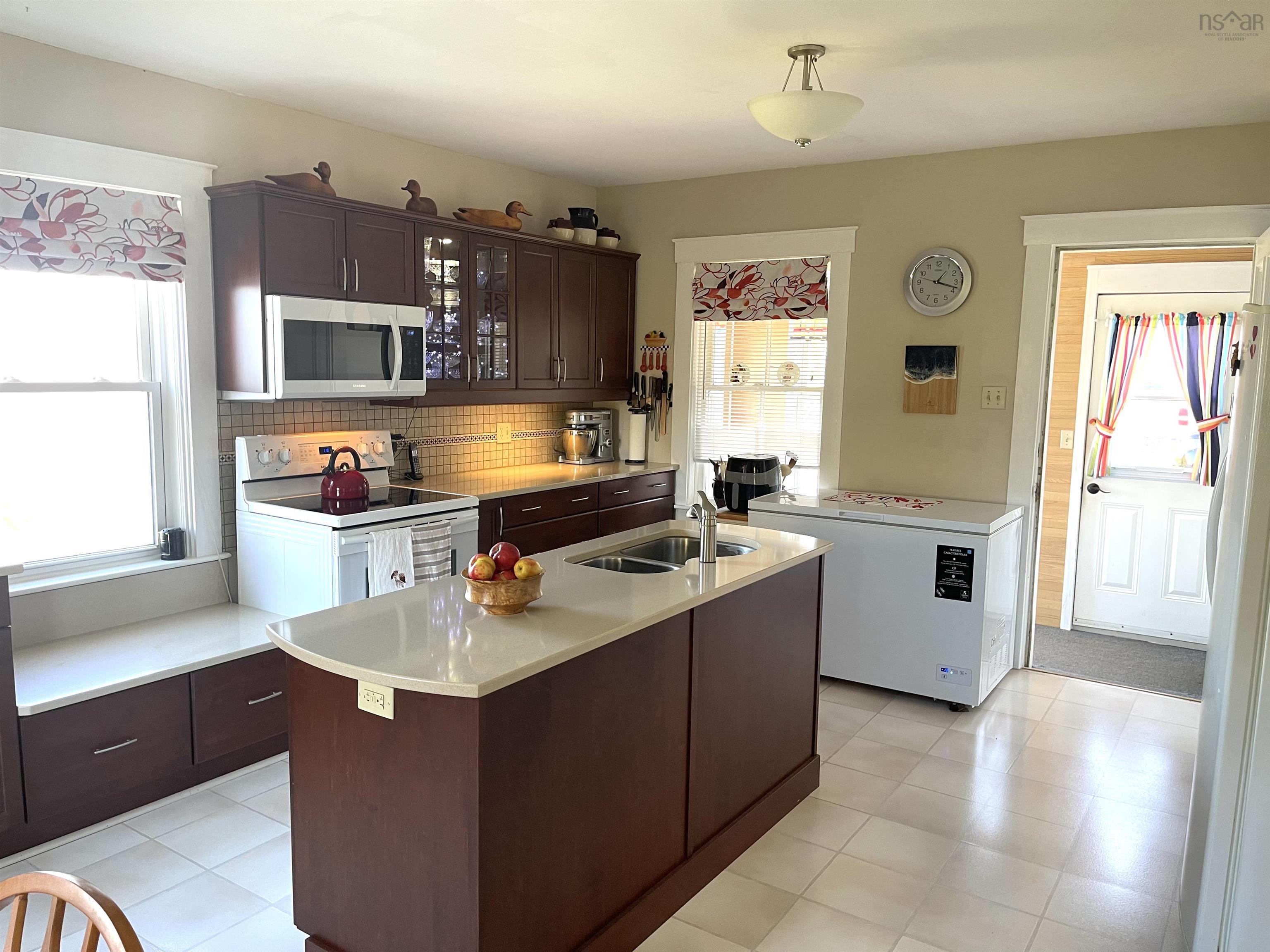 $339,000.00: 1729 Highway 6, River John