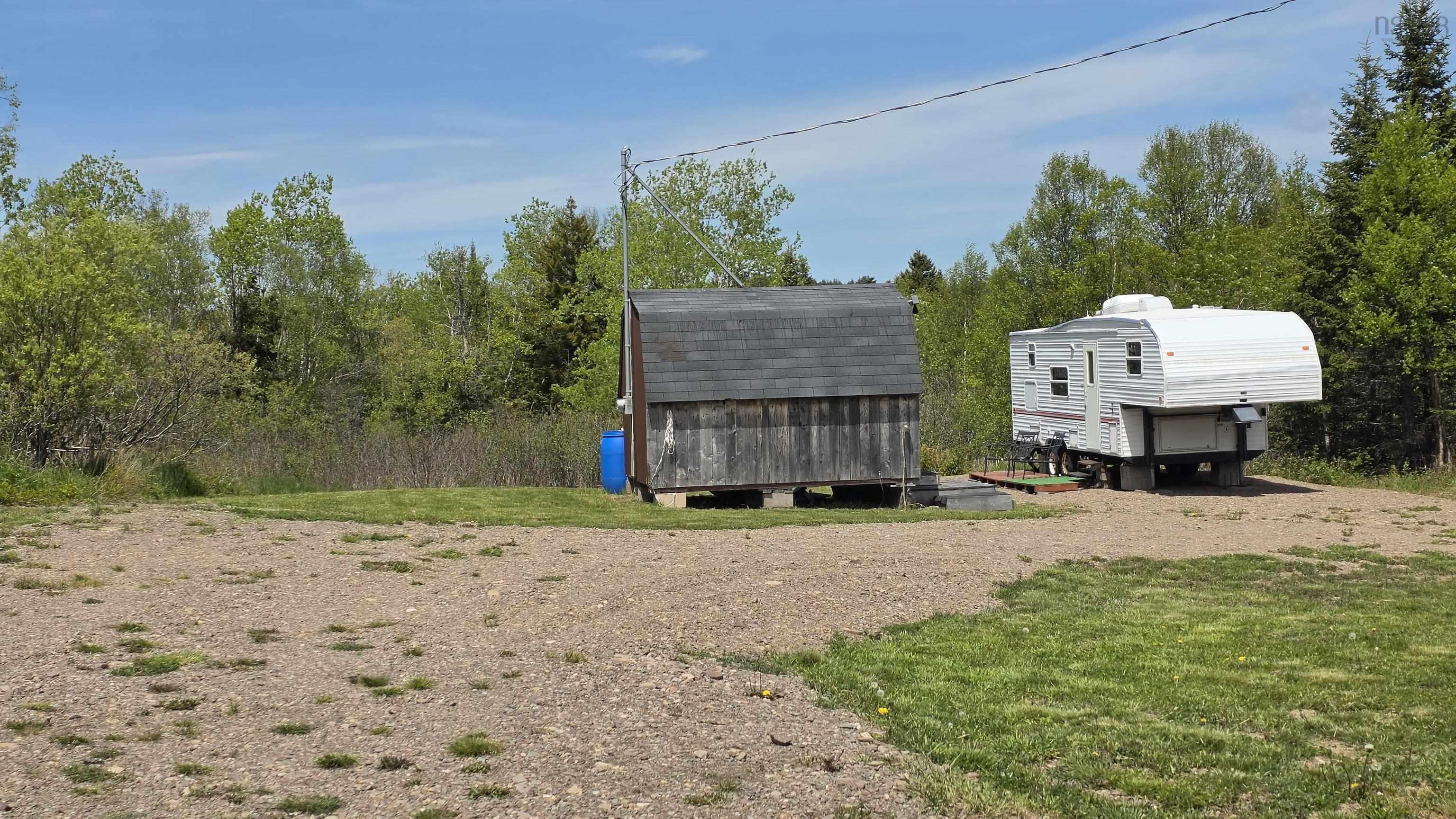 $40,900.00: 4827 209 Highway, Spencers Island