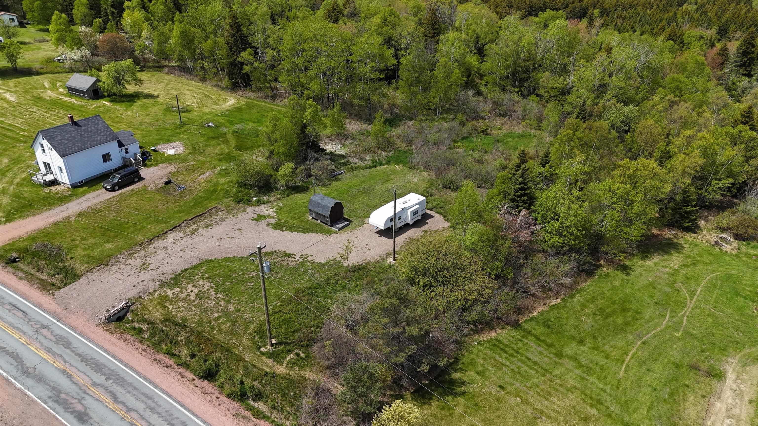 $40,900.00: 4827 209 Highway, Spencers Island