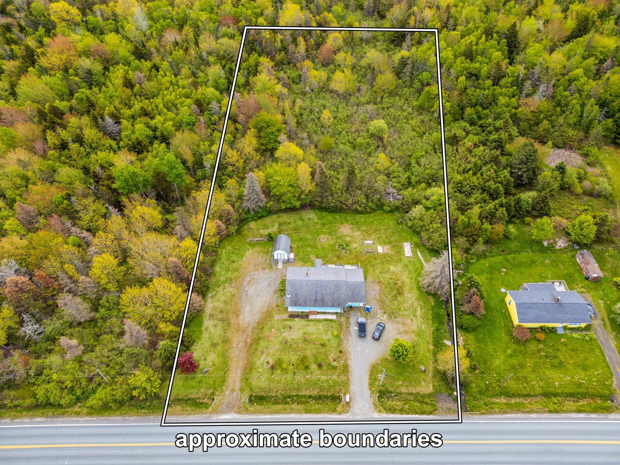 $352,500.00: 7784 Highway 101, Plympton