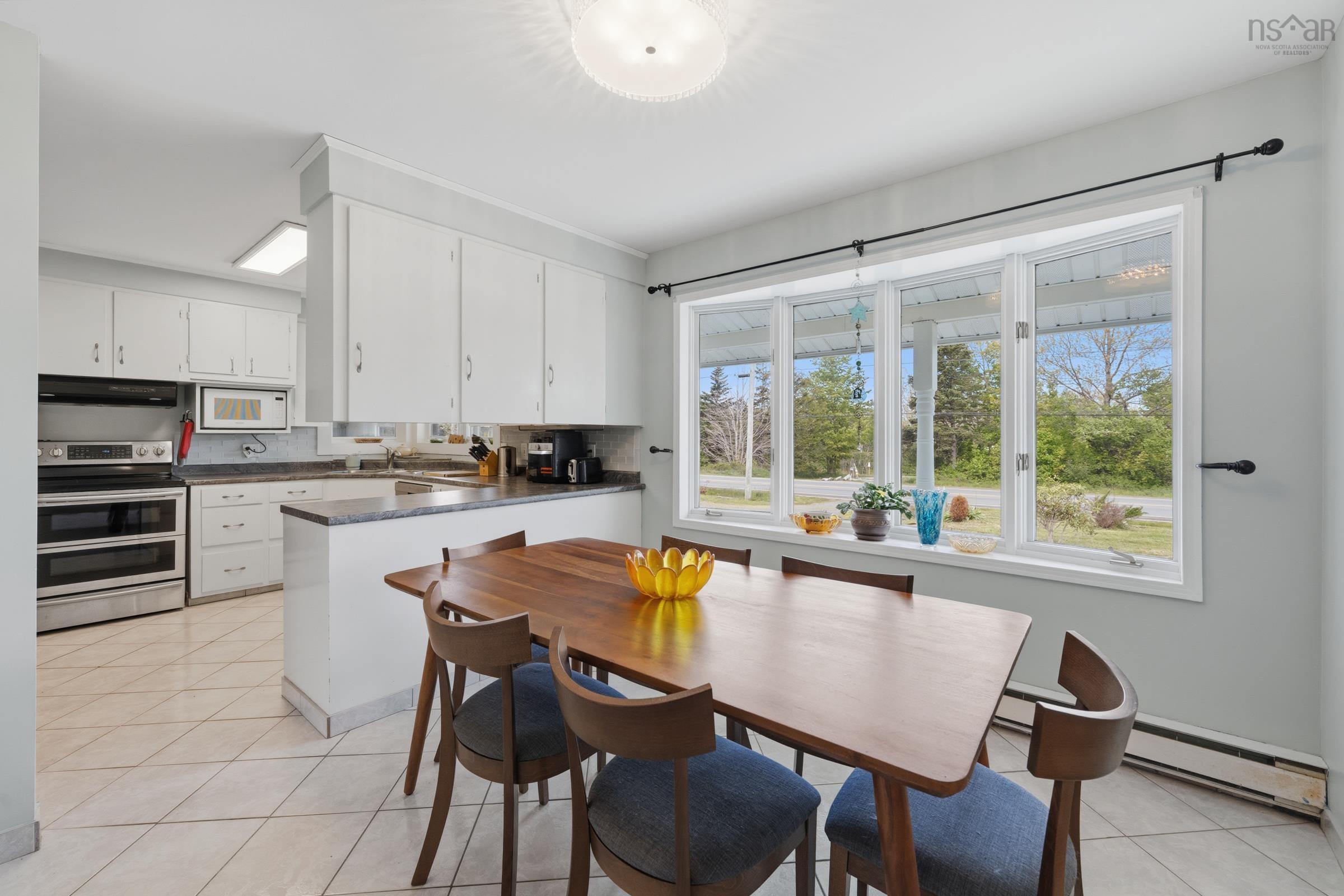 $352,500.00: 7784 Highway 101, Plympton
