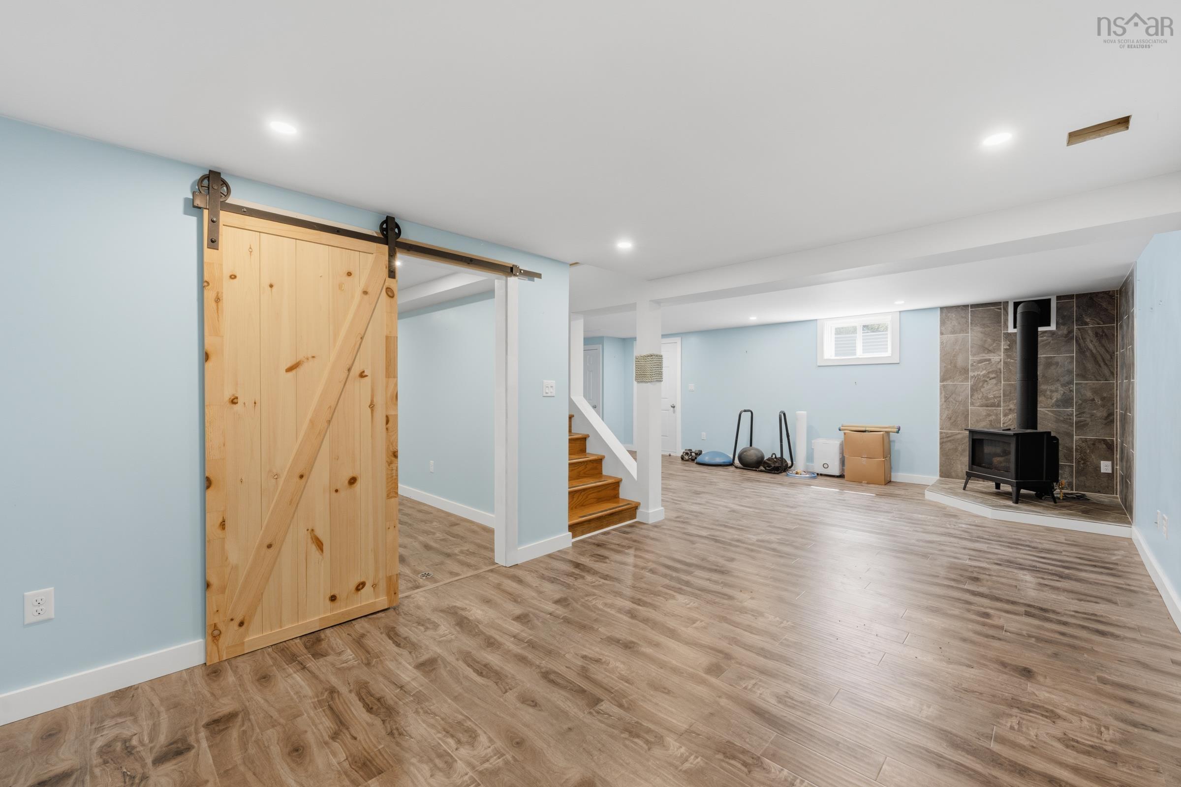 $352,500.00: 7784 Highway 101, Plympton