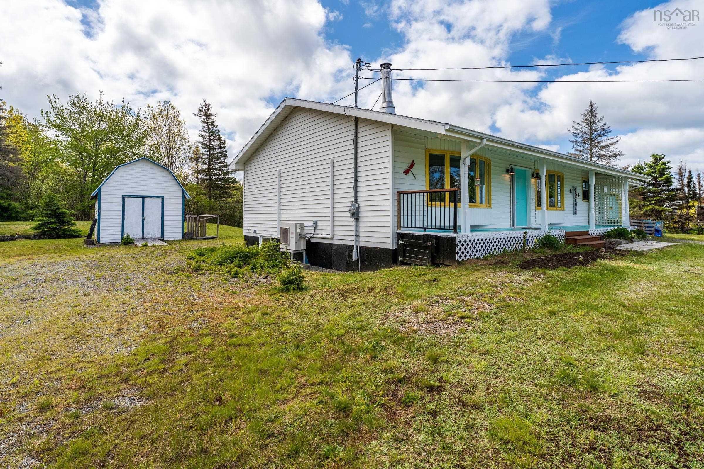 $352,500.00: 7784 Highway 101, Plympton