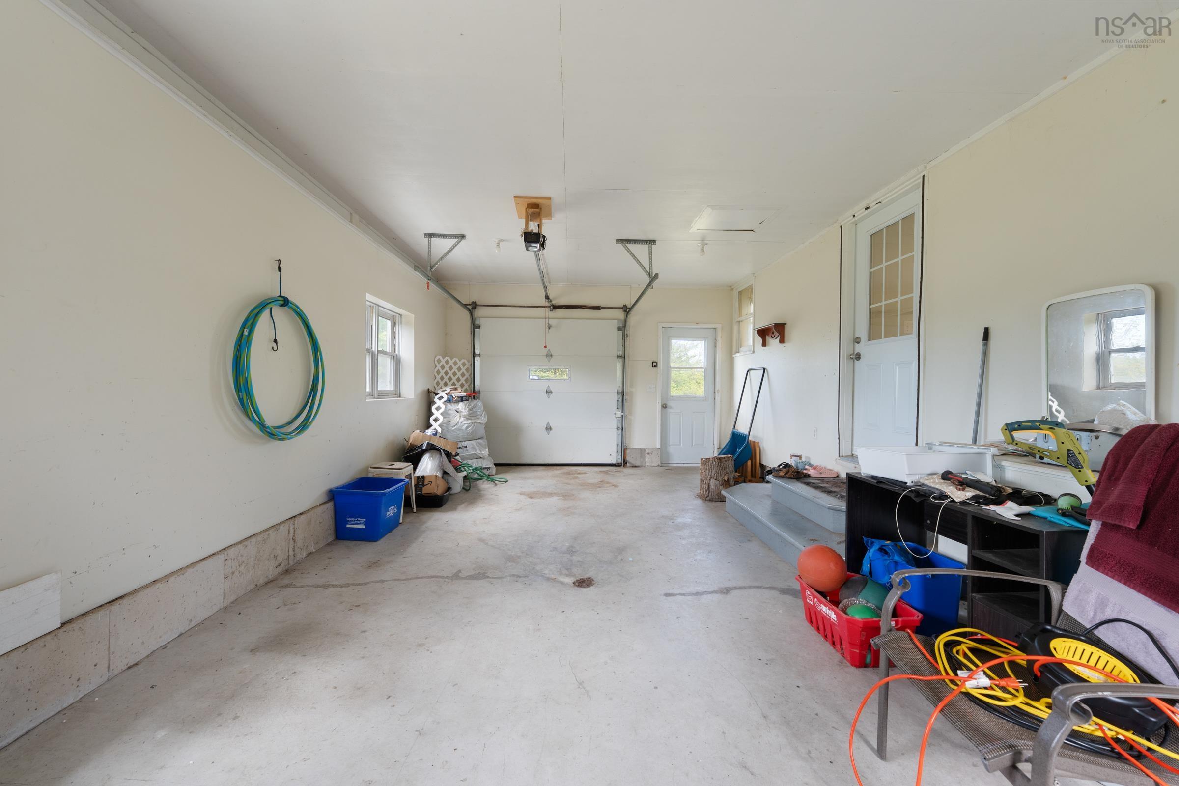 $352,500.00: 7784 Highway 101, Plympton