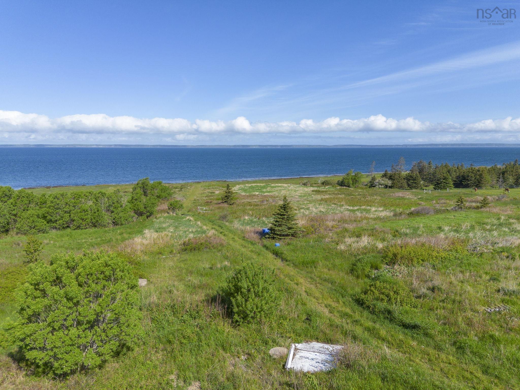$149,000.00: lot 2 1 Highway, Saulnierville