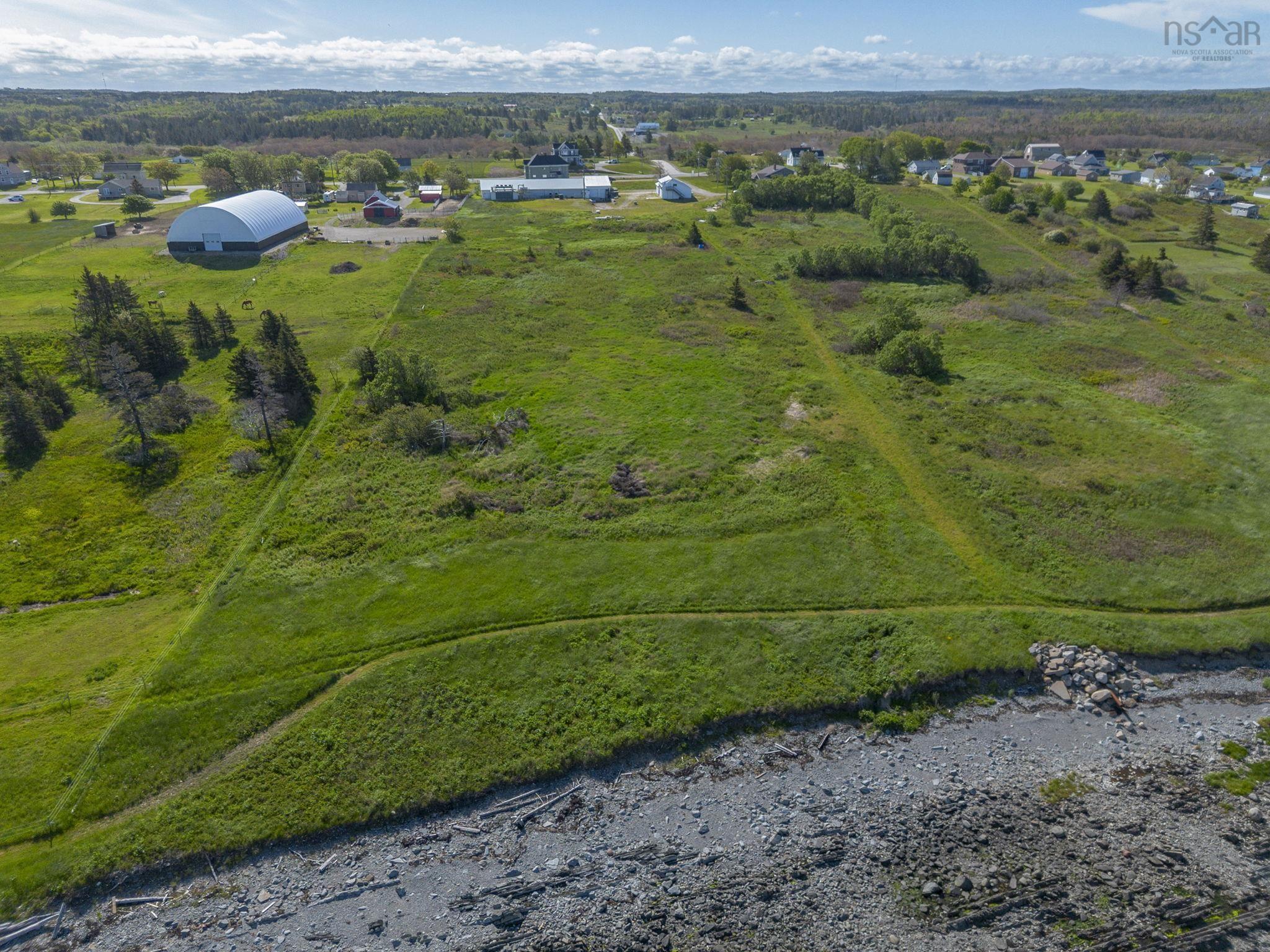 $149,000.00: lot 2 1 Highway, Saulnierville
