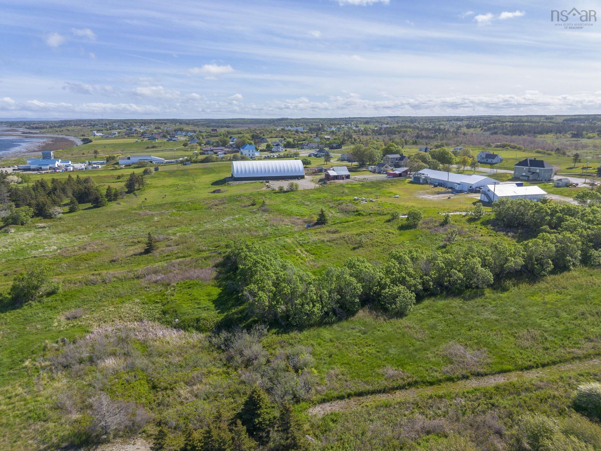 $149,000.00: lot 2 1 Highway, Saulnierville