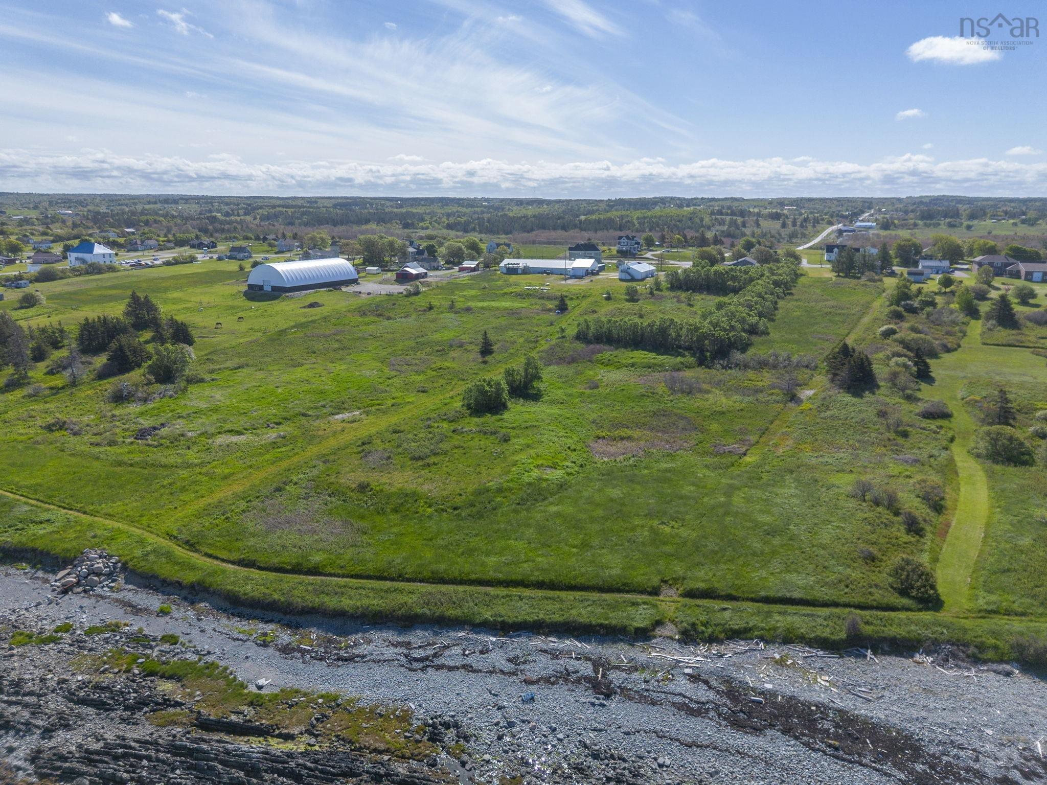$149,000.00: lot 2 1 Highway, Saulnierville