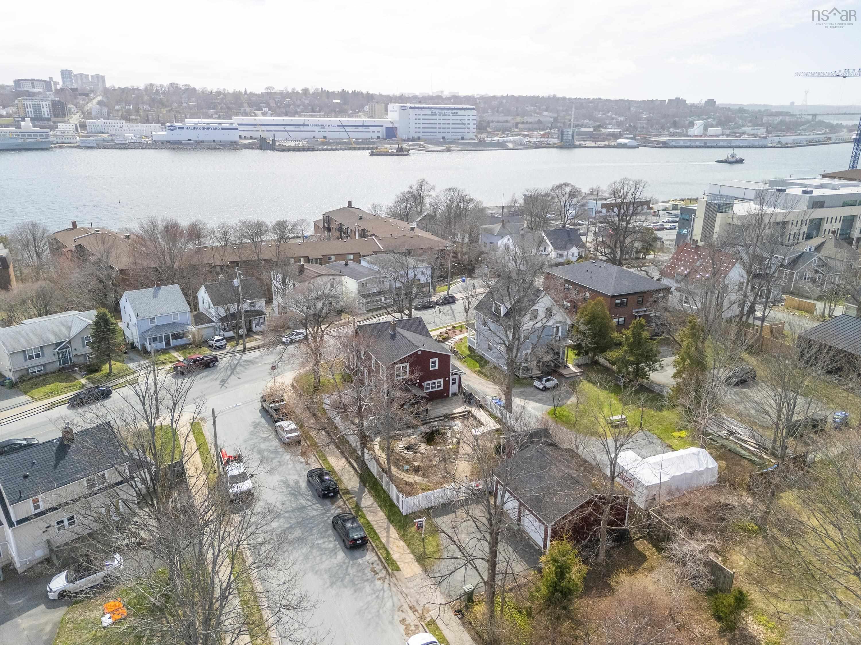 $989,900.00: 212 Windmill Road, Dartmouth