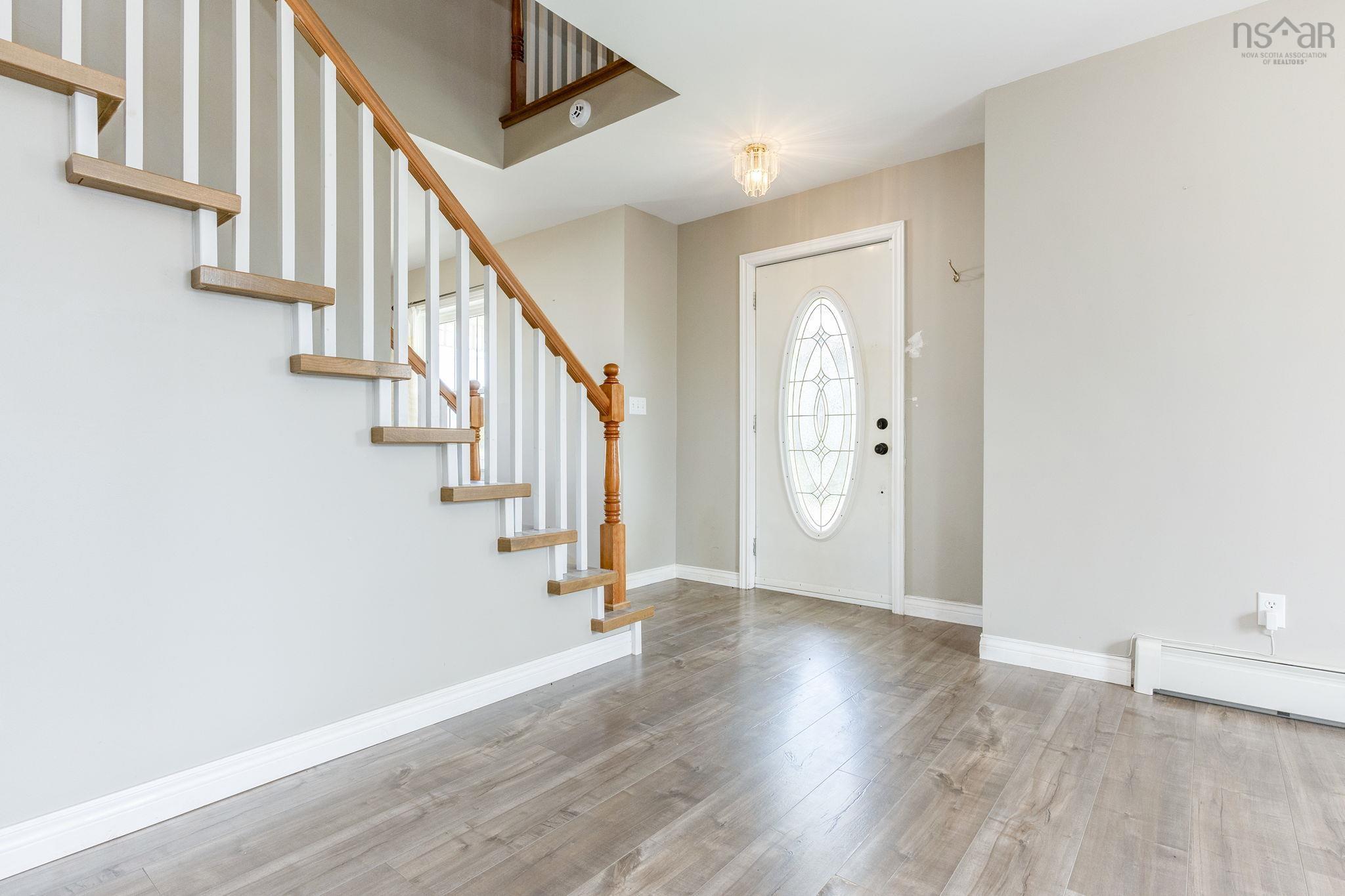 $379,900.00: 33 West Street, Digby