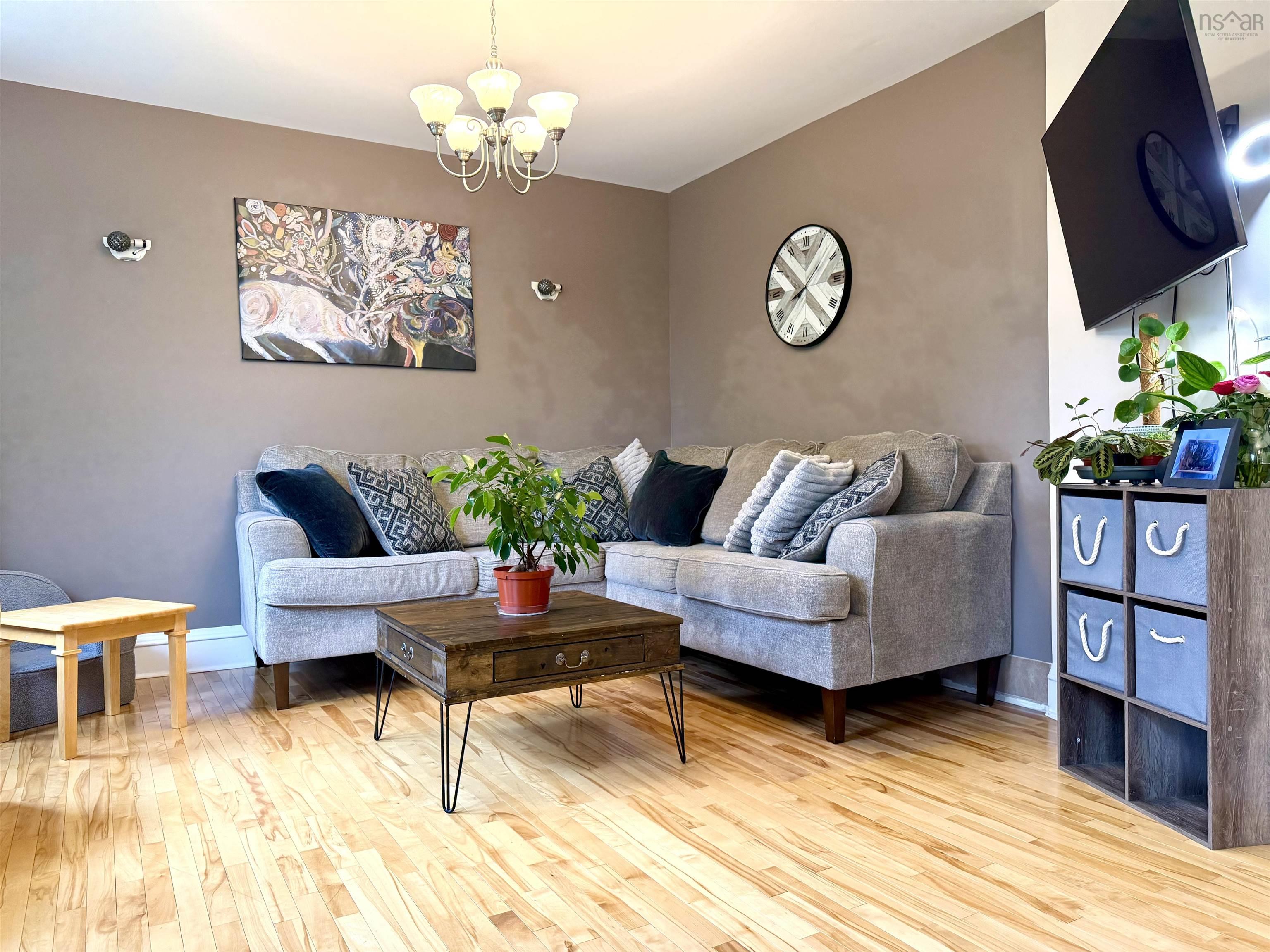 $394,900.00: 52 Rupert Street, Amherst