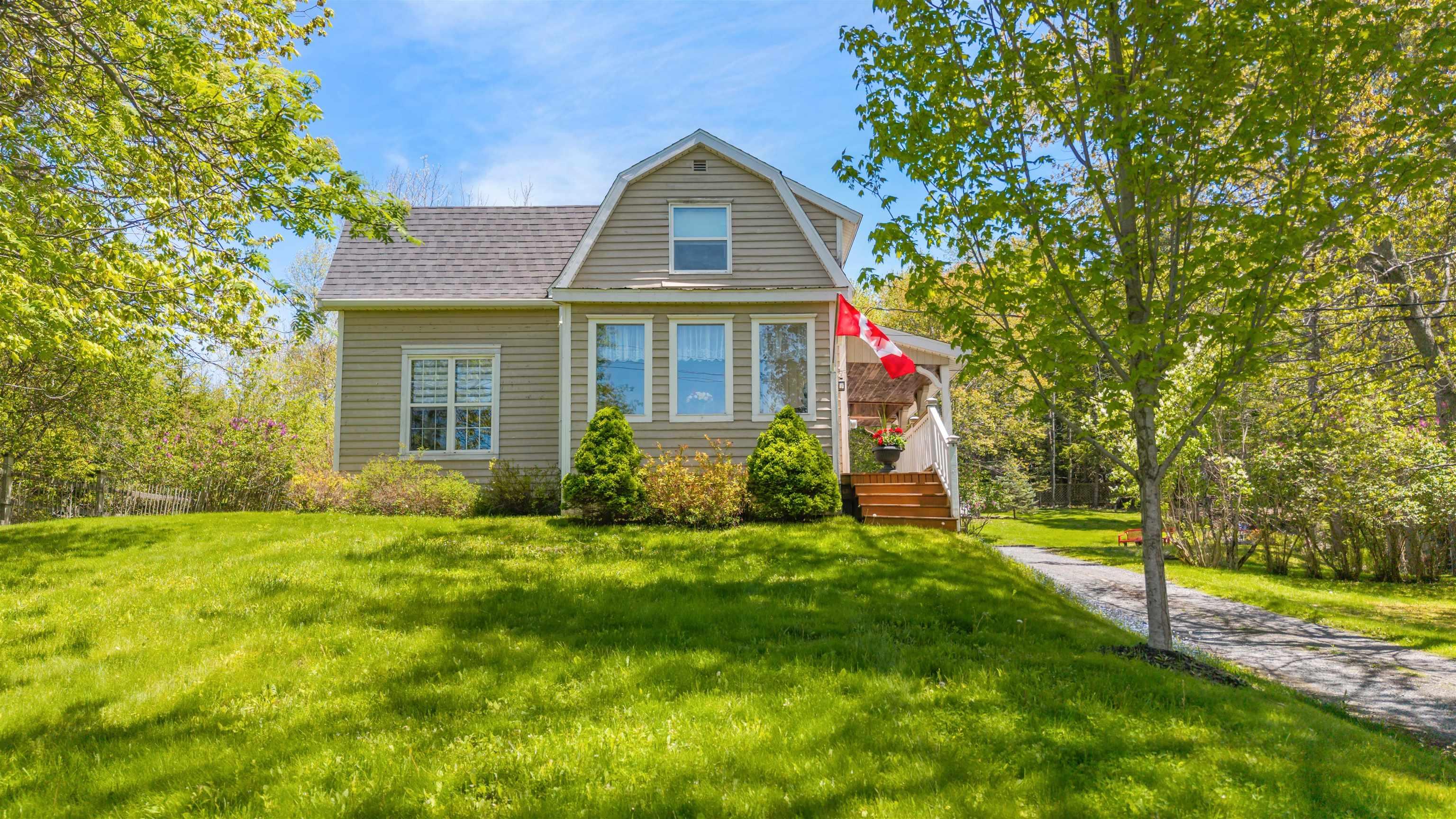 $320,000.00: 635 Willow St Street, Truro