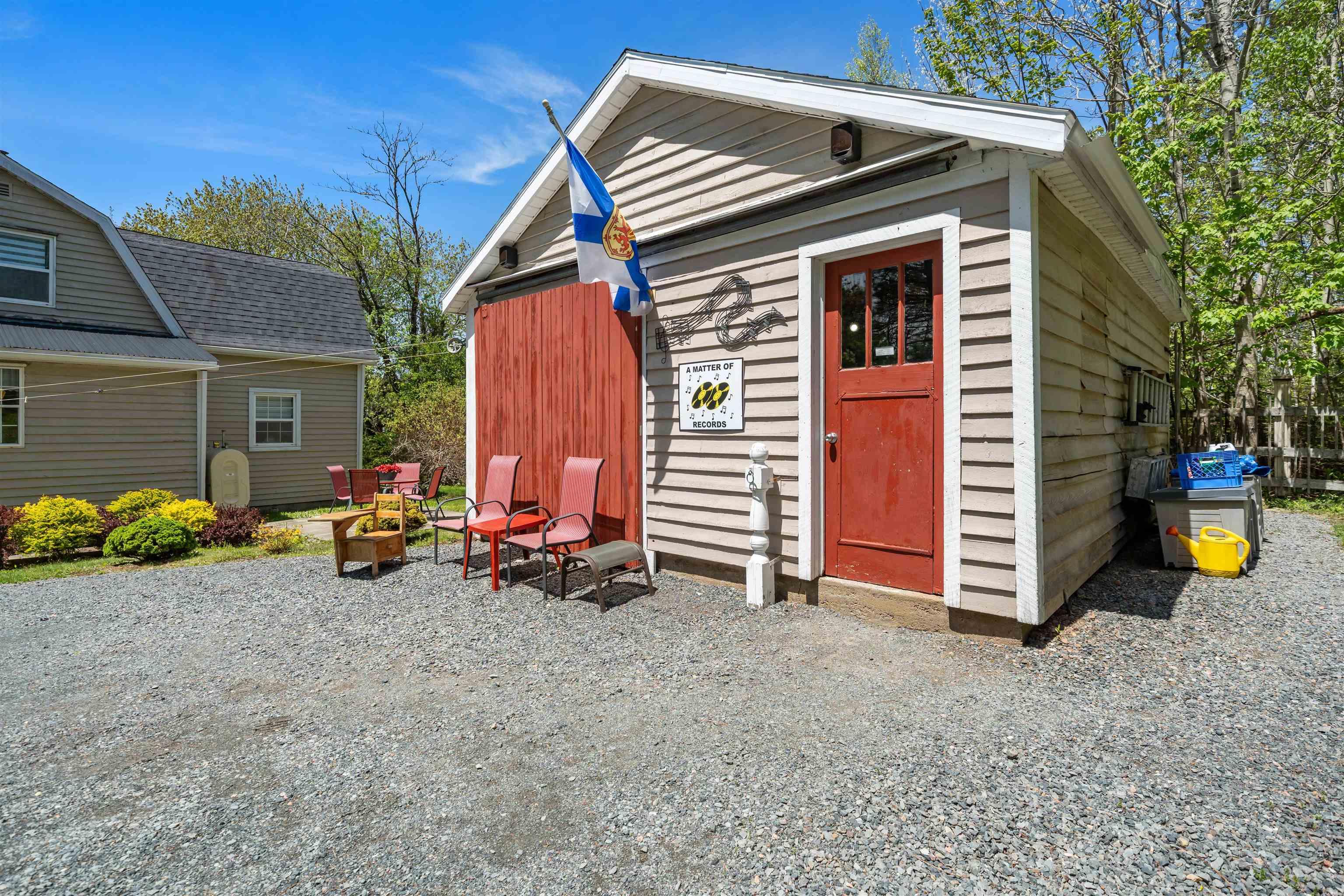 $320,000.00: 635 Willow St Street, Truro