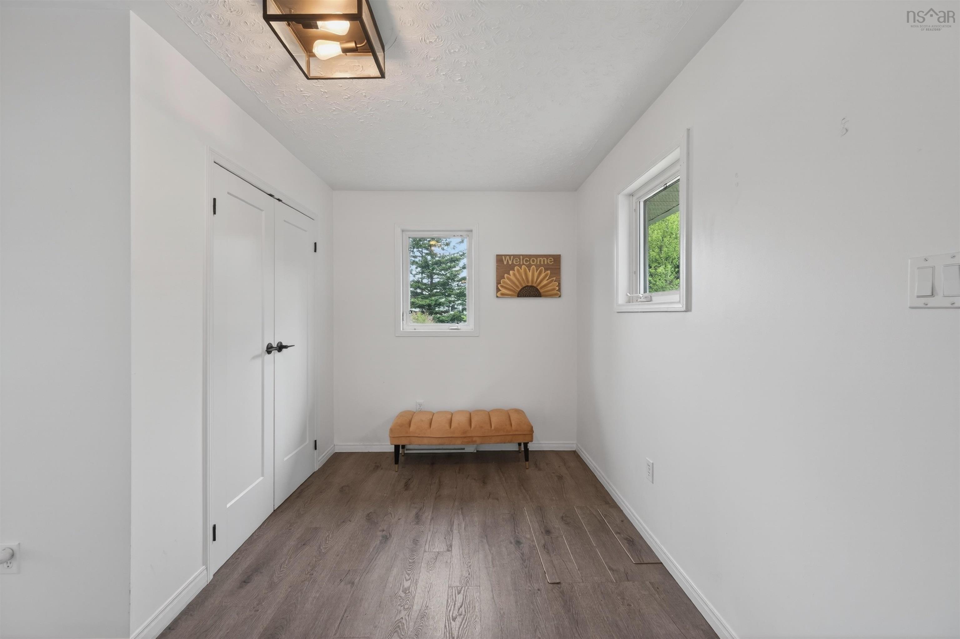 $674,999.00: 8322 7 Highway Highway, Musquodoboit Harbour
